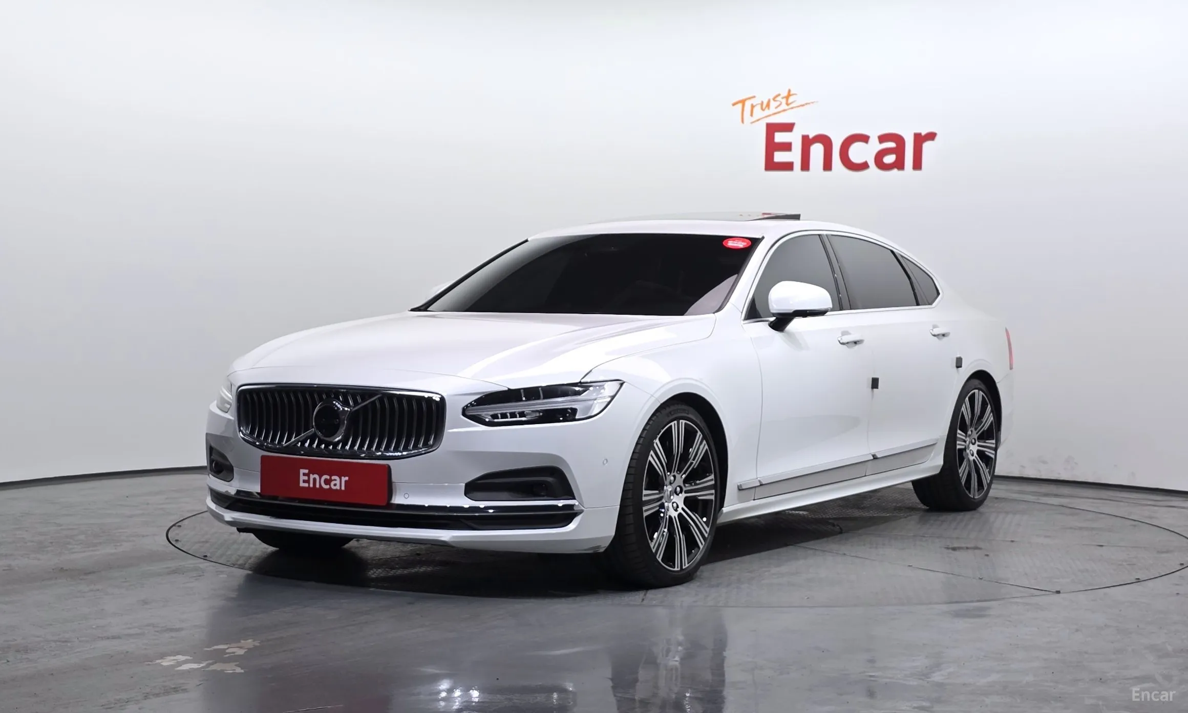 S90
