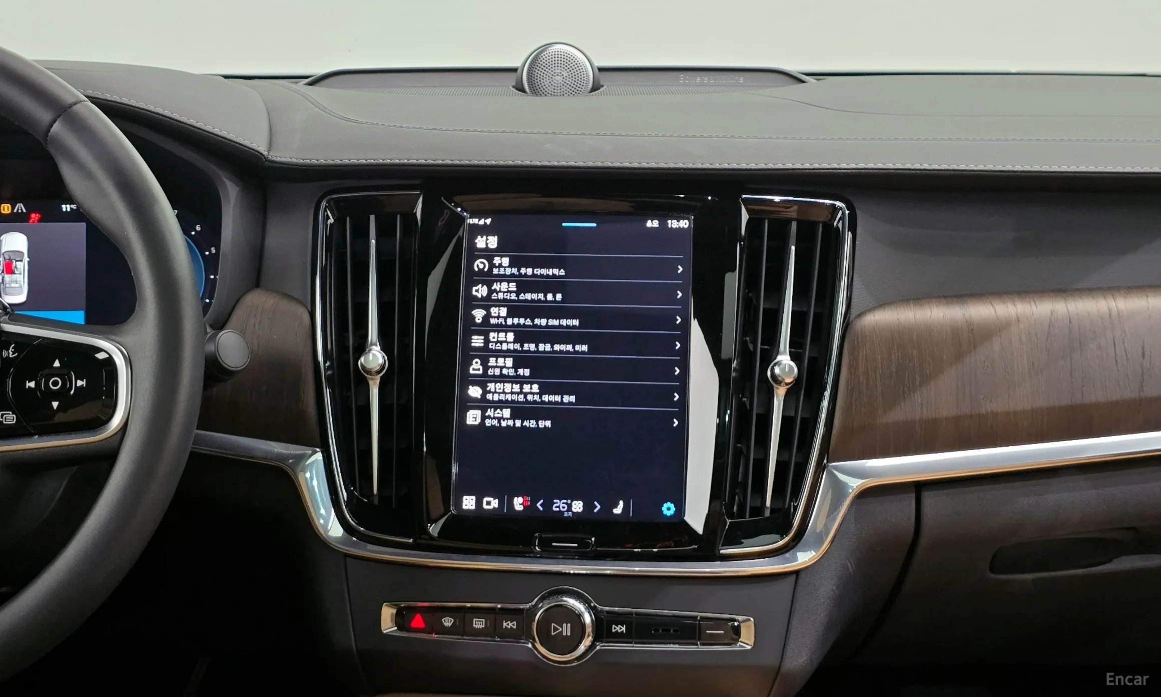 Volvo S90 превью 14