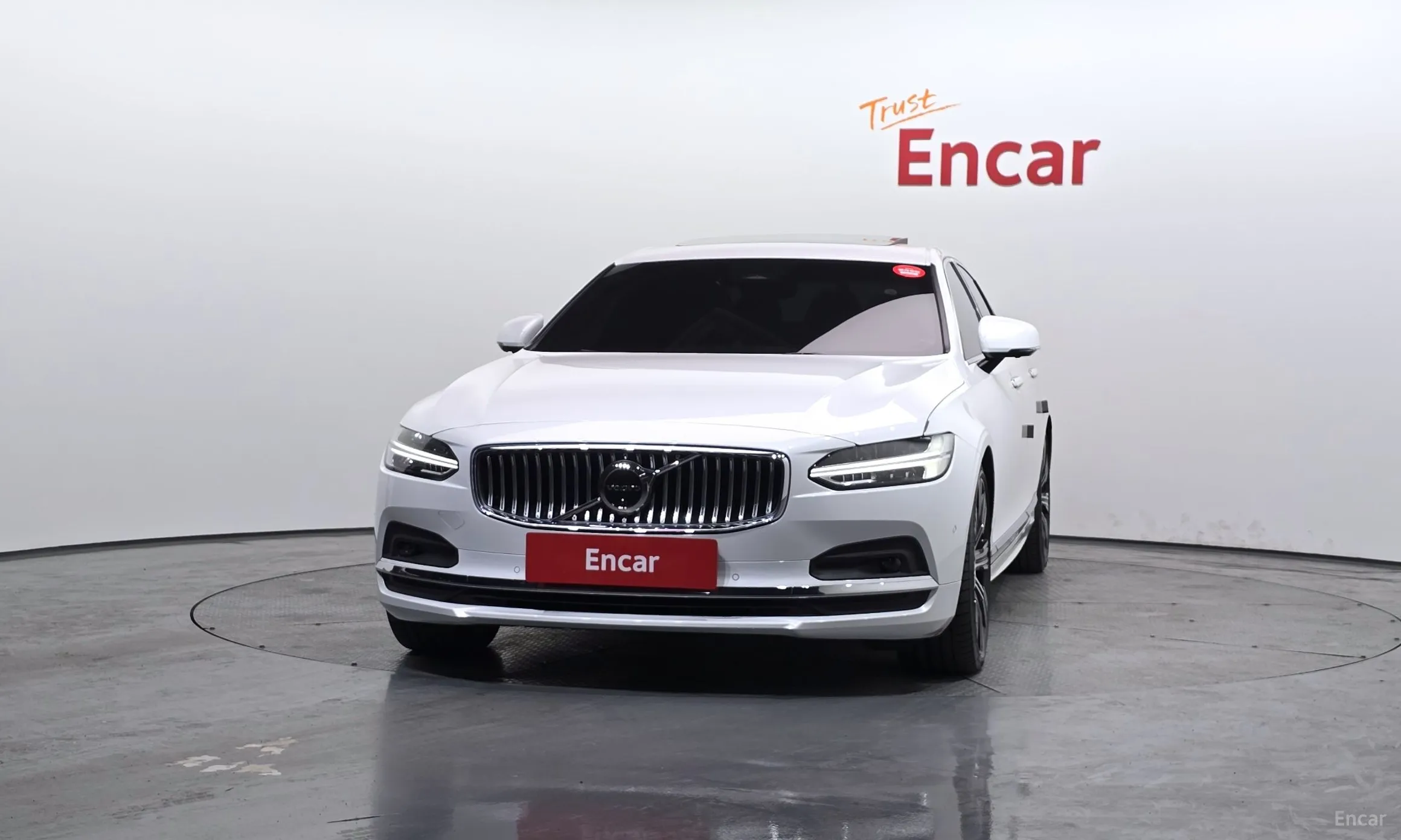Volvo S90 превью 3