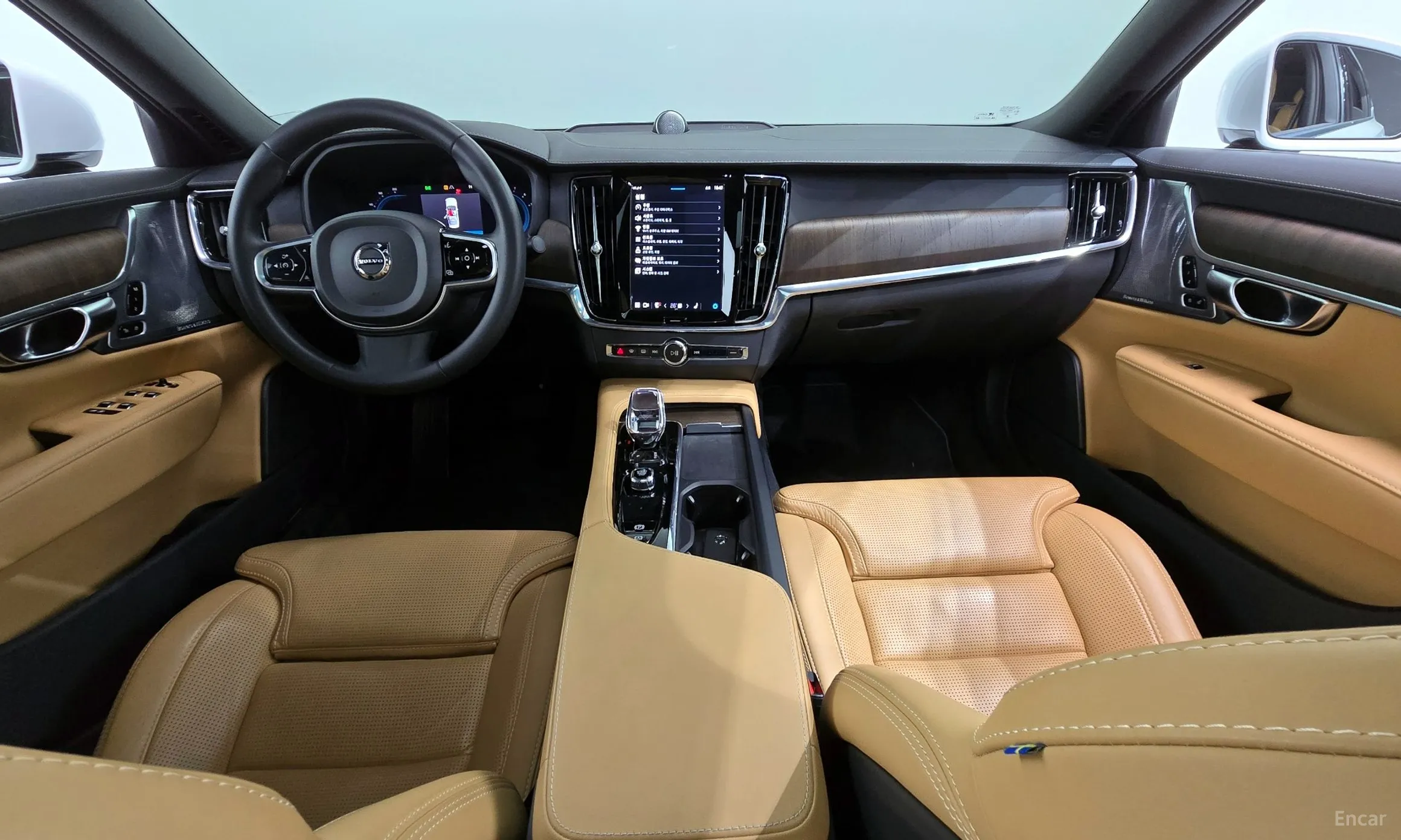 Volvo S90 превью 7