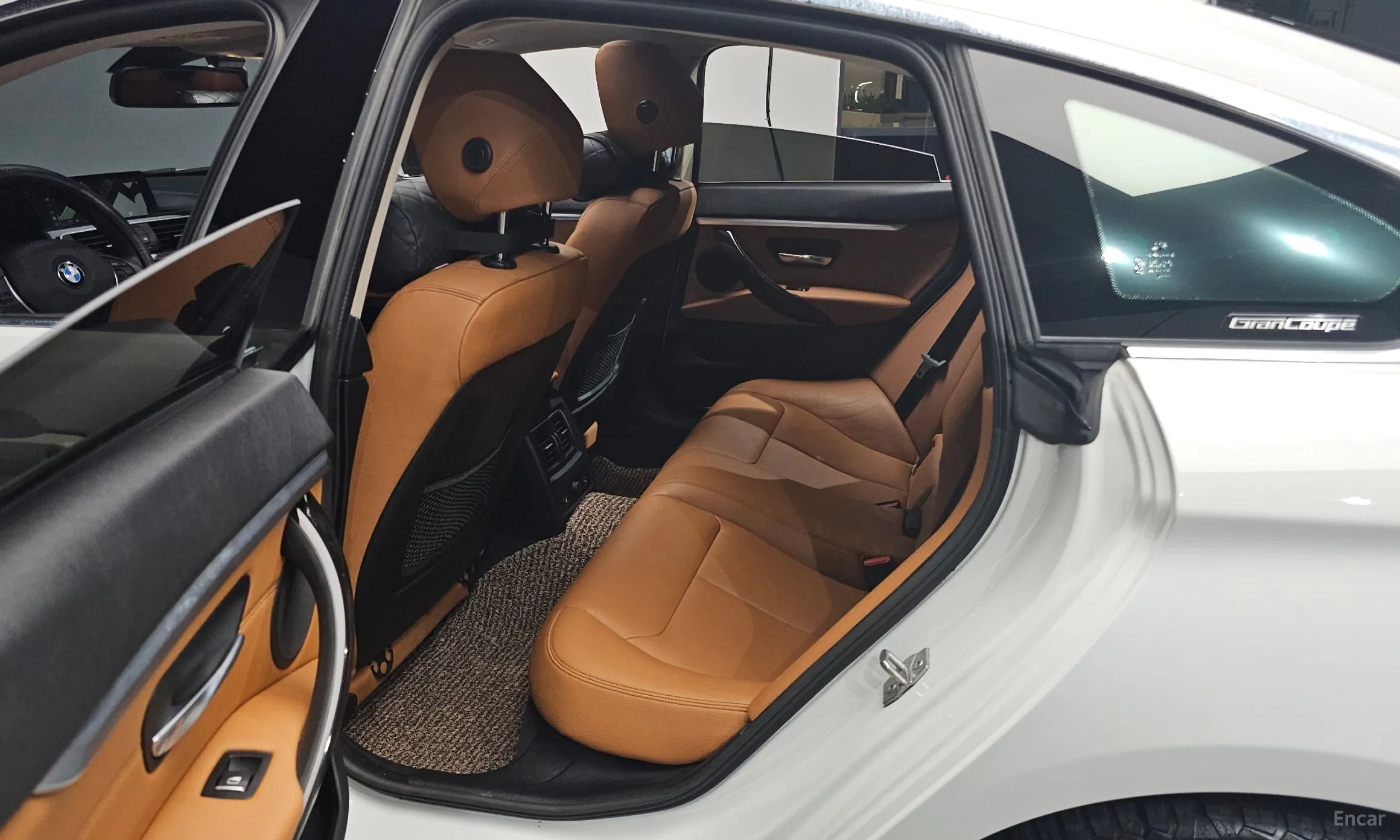 BMW Series 4 (F32) превью 12