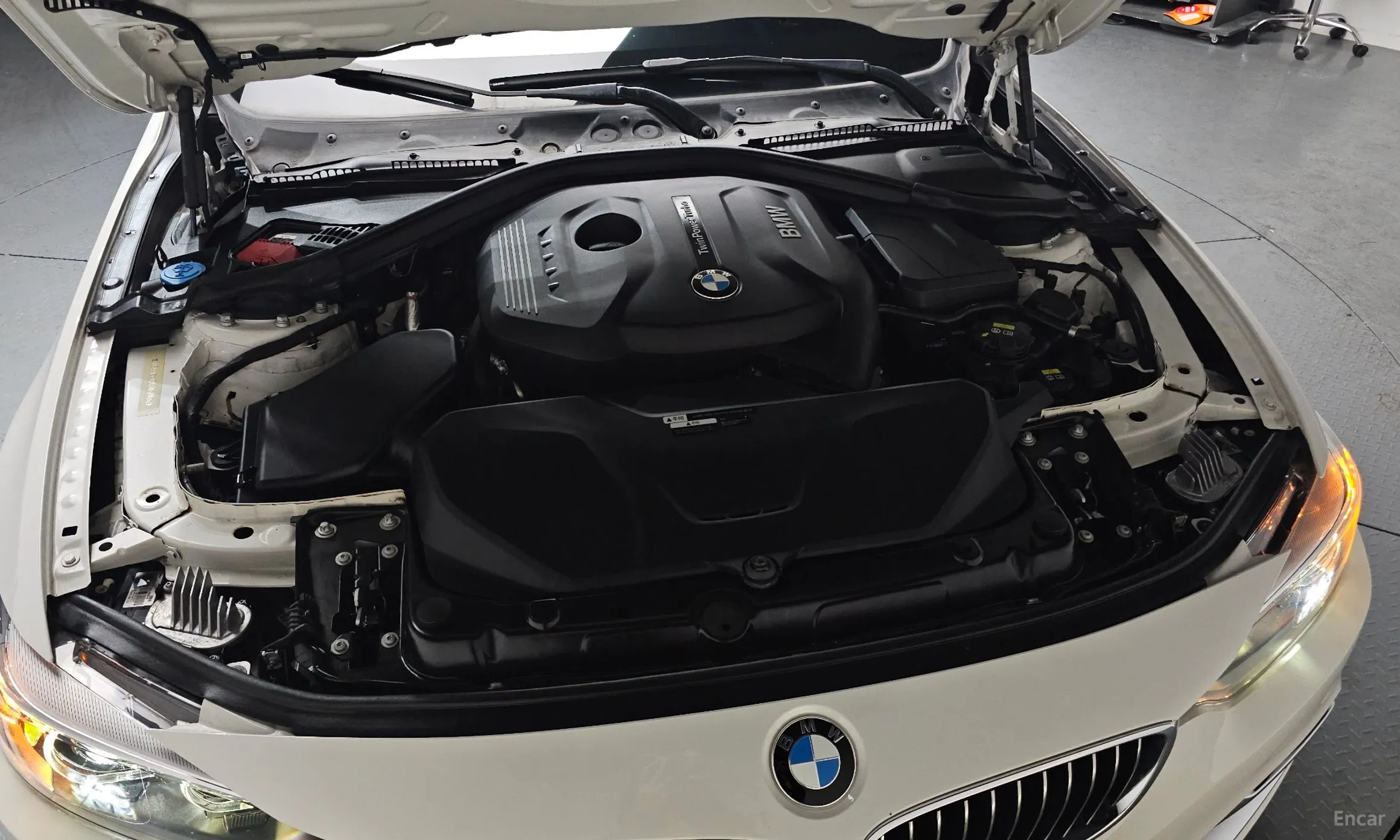BMW Series 4 (F32) превью 6