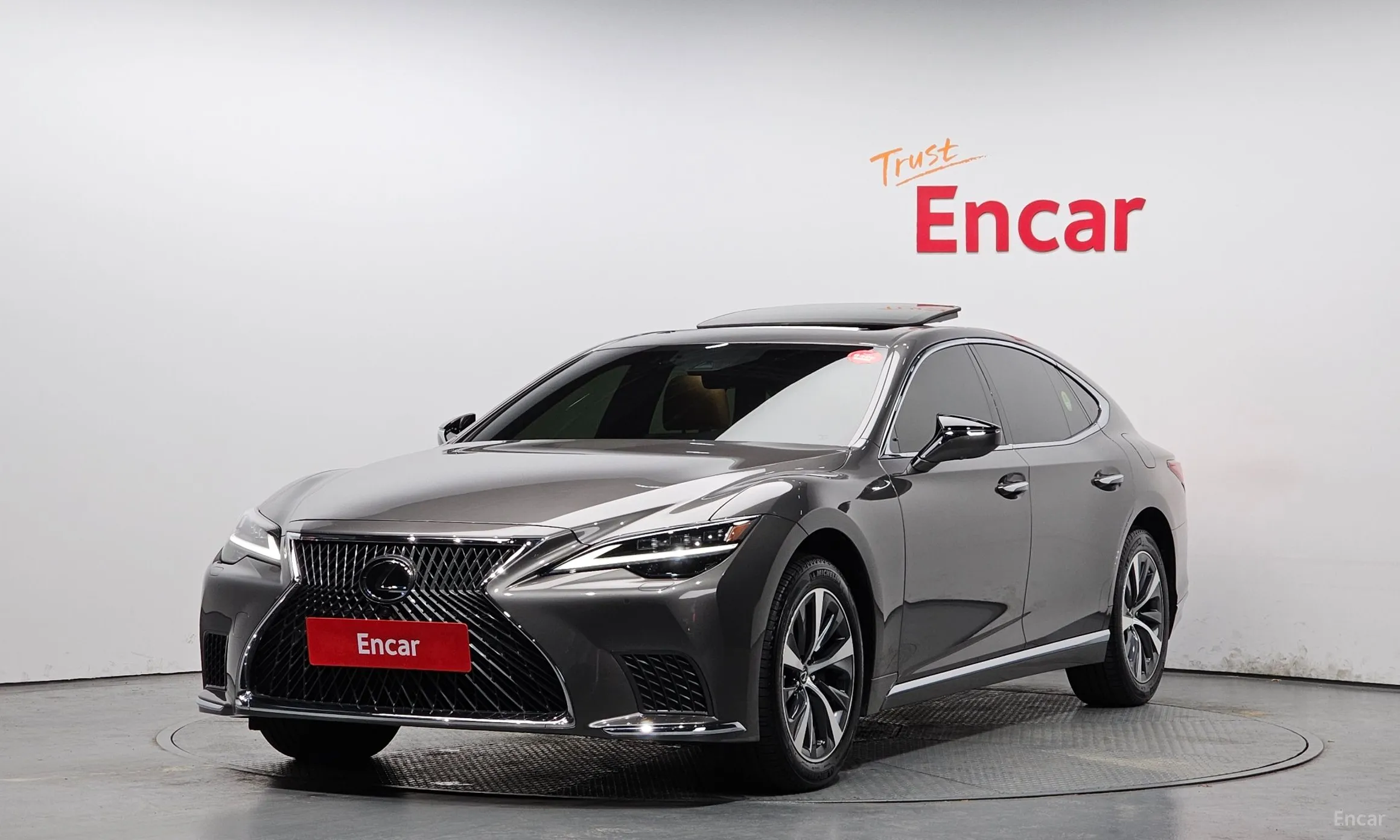 Lexus LS500 5th Generation