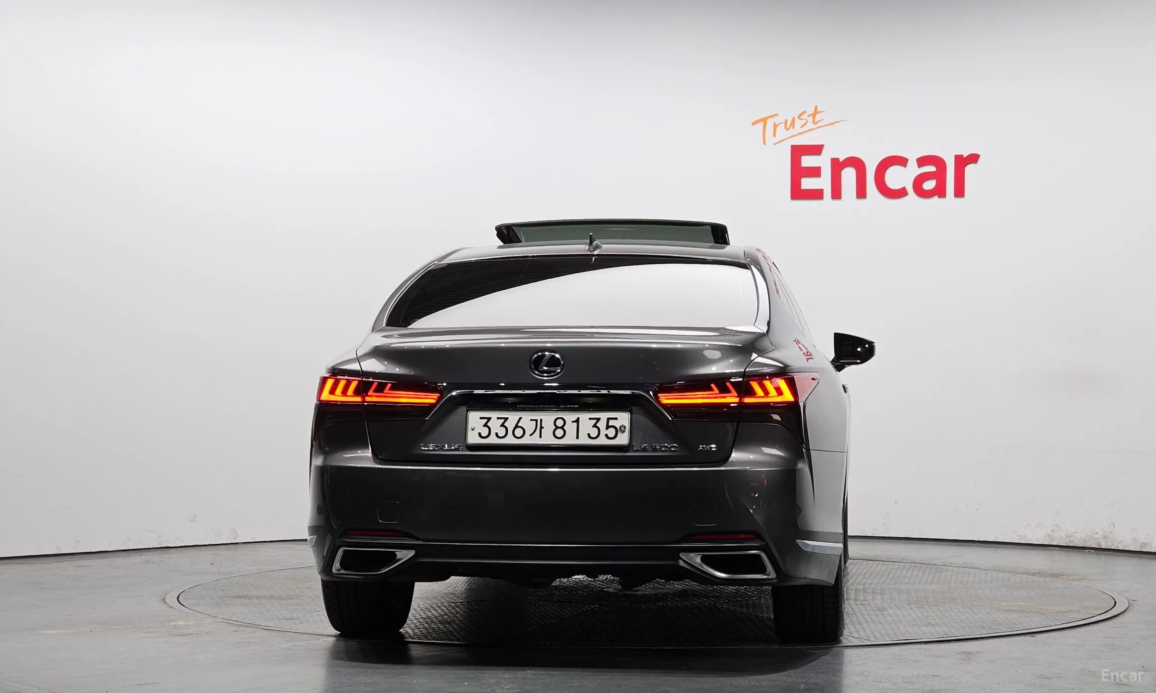 Lexus LS500 5th Generation превью 4