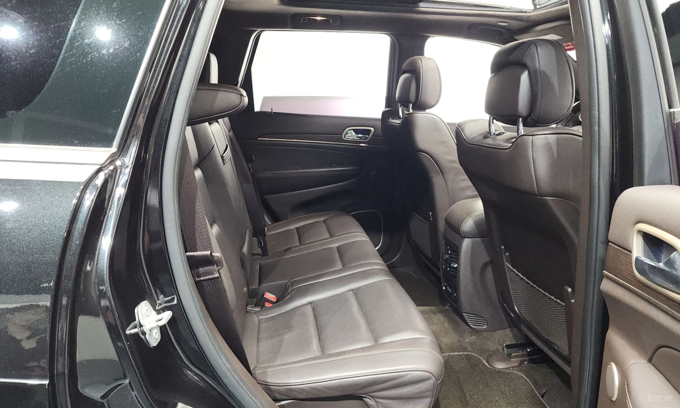 Jeep Grand Cherokee превью 12