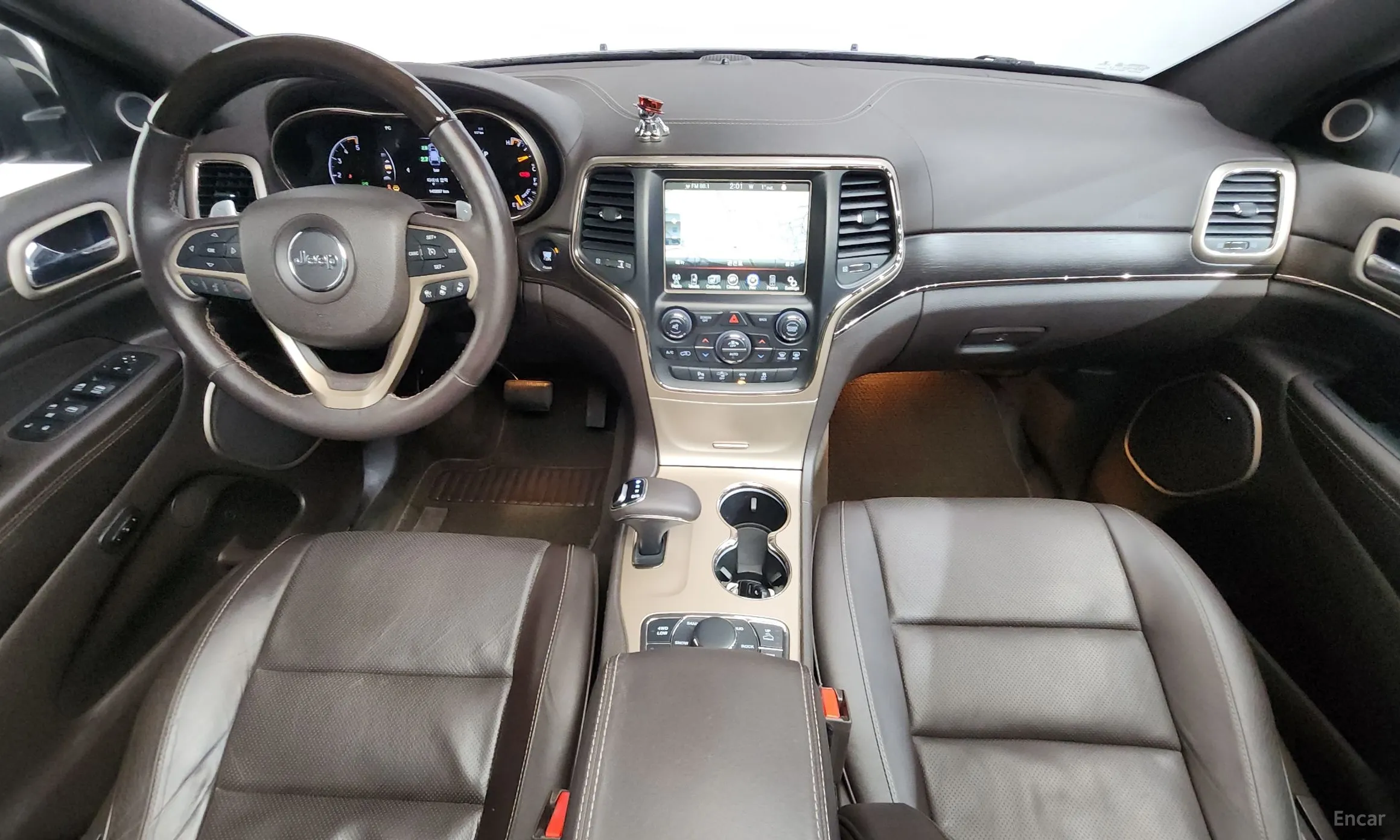 Jeep Grand Cherokee превью 7