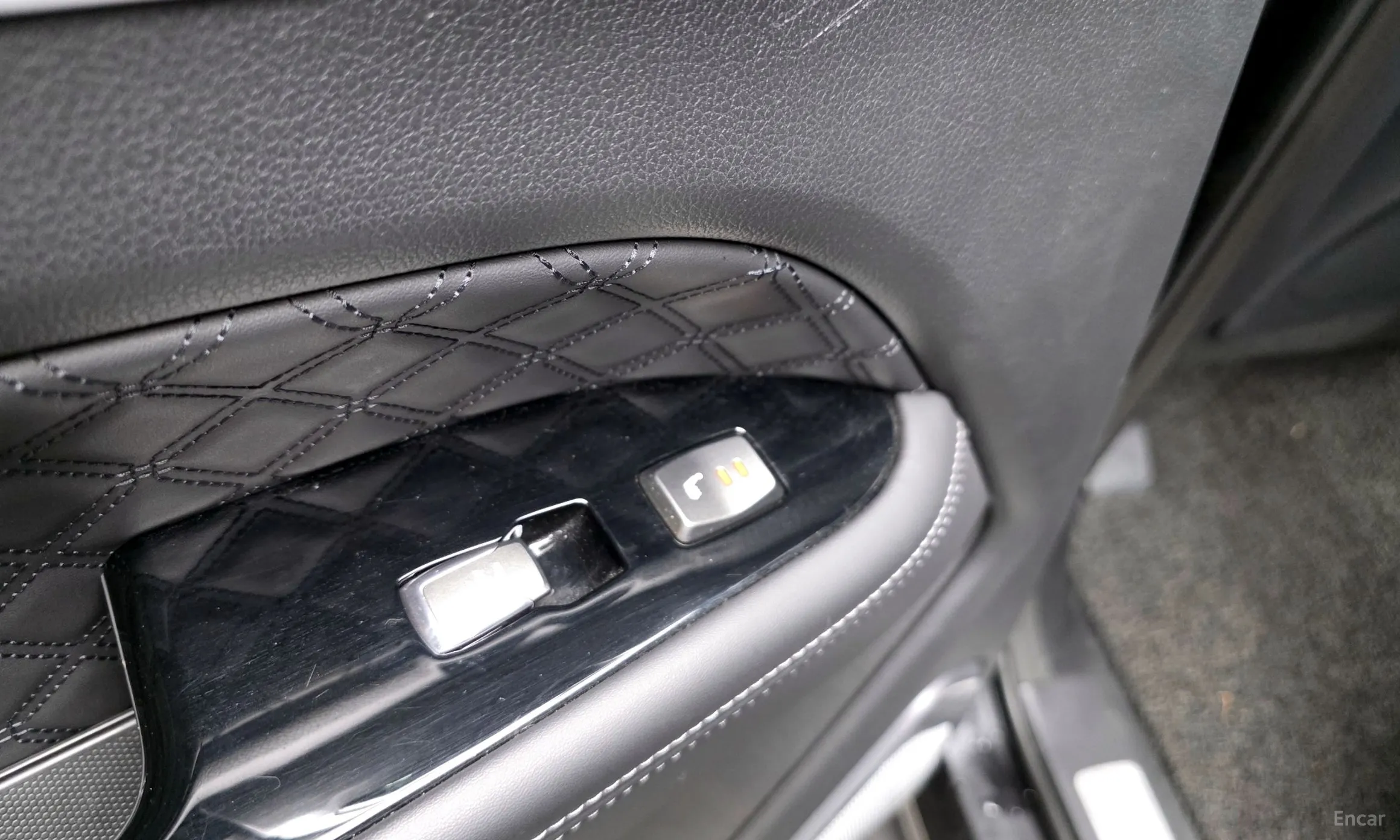 KG Mobility (SsangYong) Rexton превью 19