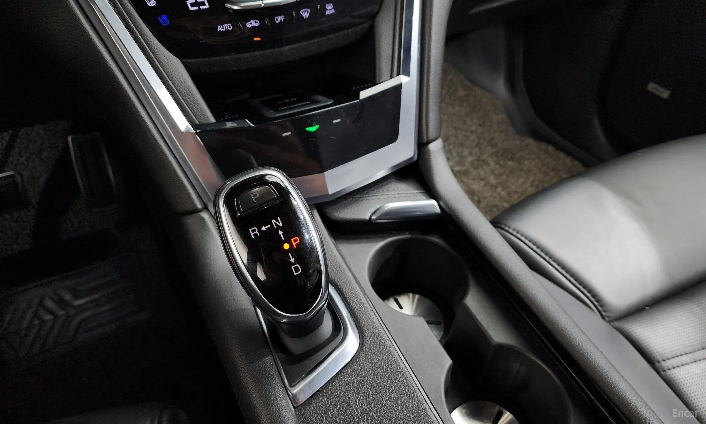 Cadillac XT5 превью 9