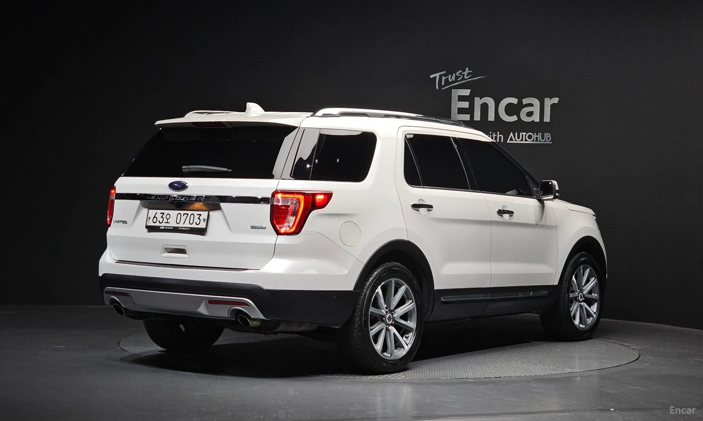 Ford Explorer превью 2