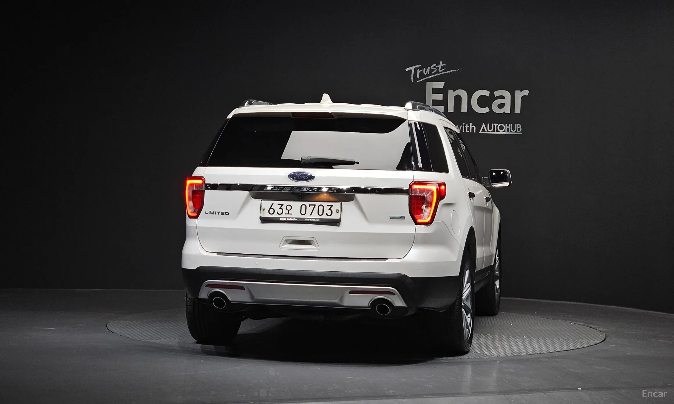 Ford Explorer превью 4