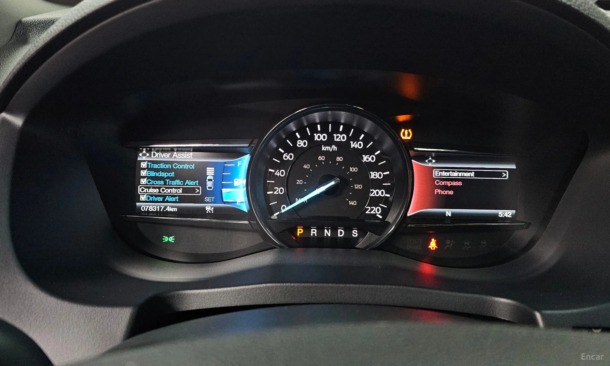 Ford Explorer превью 8