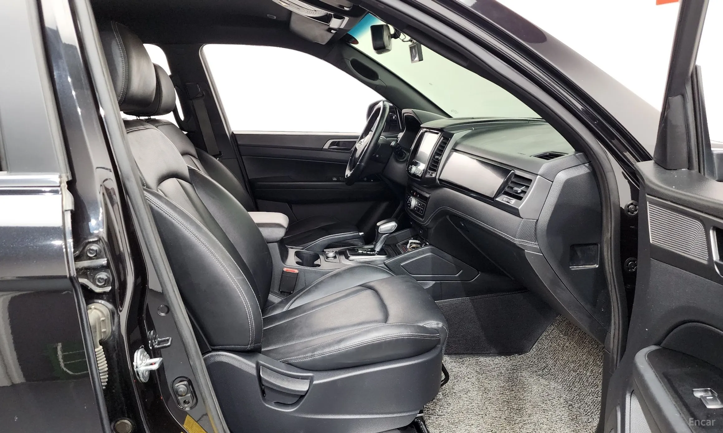 KG Mobility (SsangYong) Rexton Sports Khan превью 11