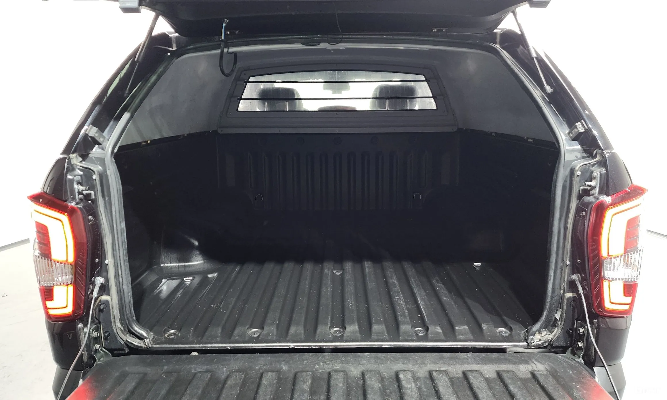 KG Mobility (SsangYong) Rexton Sports Khan превью 20