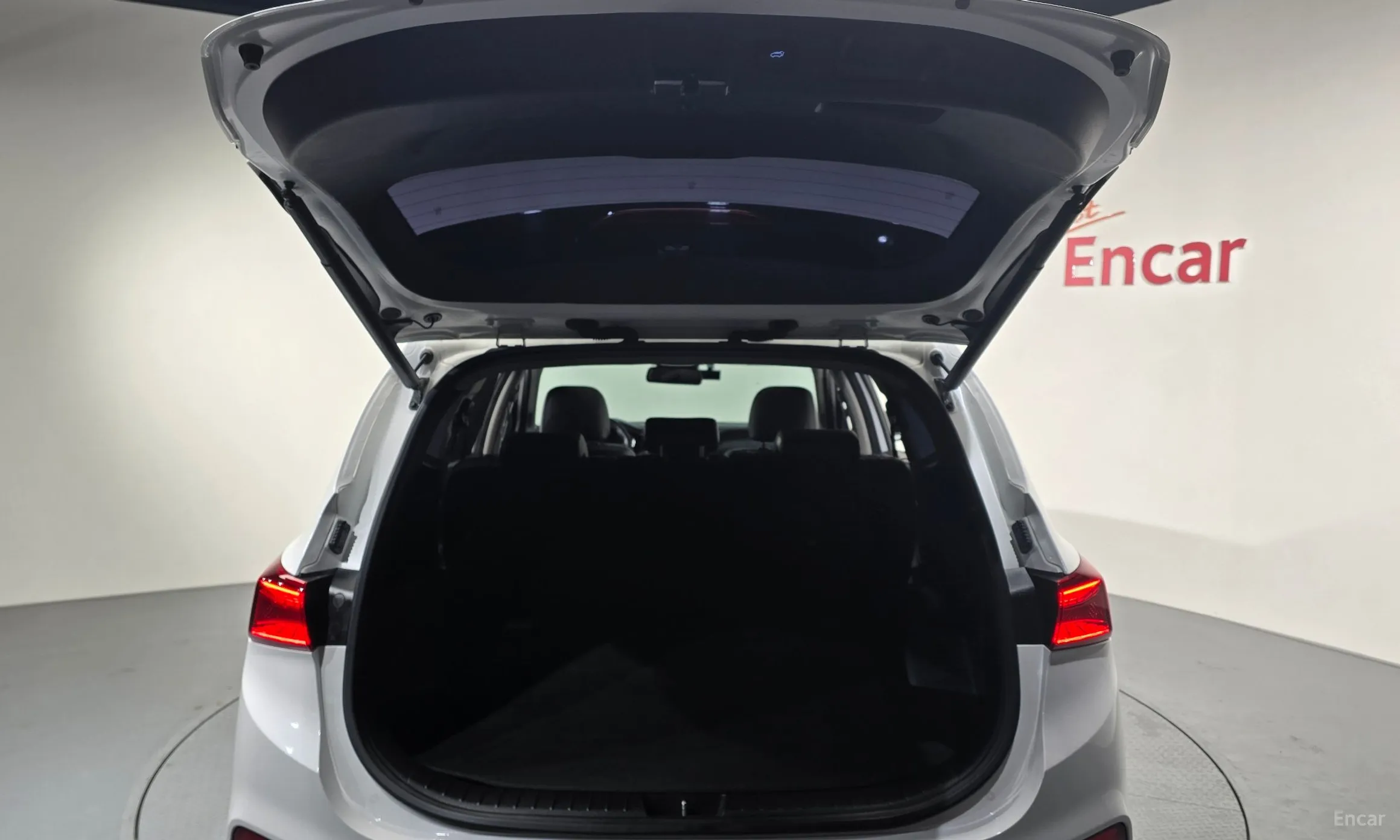 Hyundai Santa Fe TM превью 20