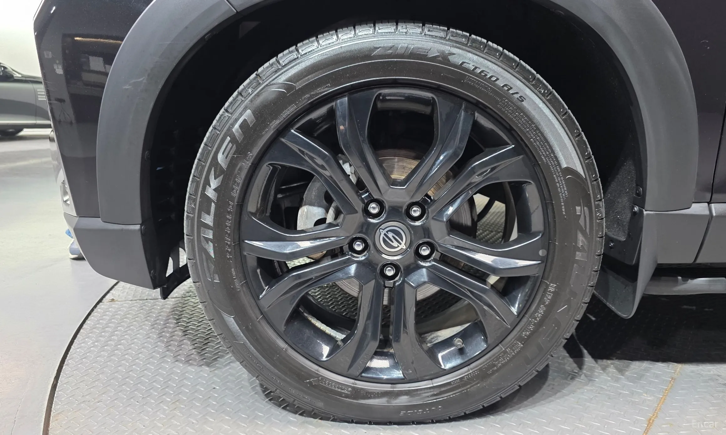 KG Mobility (SsangYong) Rexton превью 5