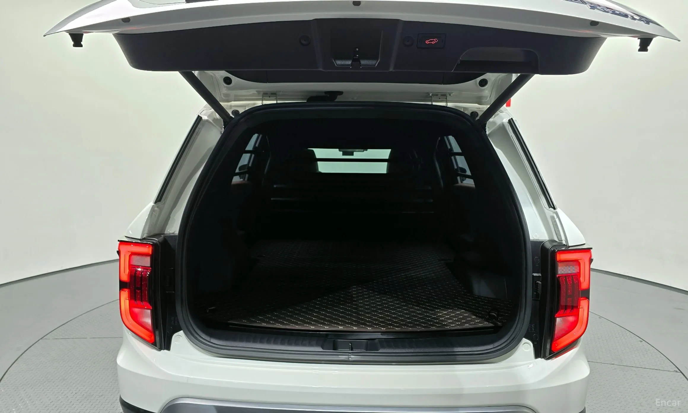 KG Mobility (SsangYong) The New Torres превью 20