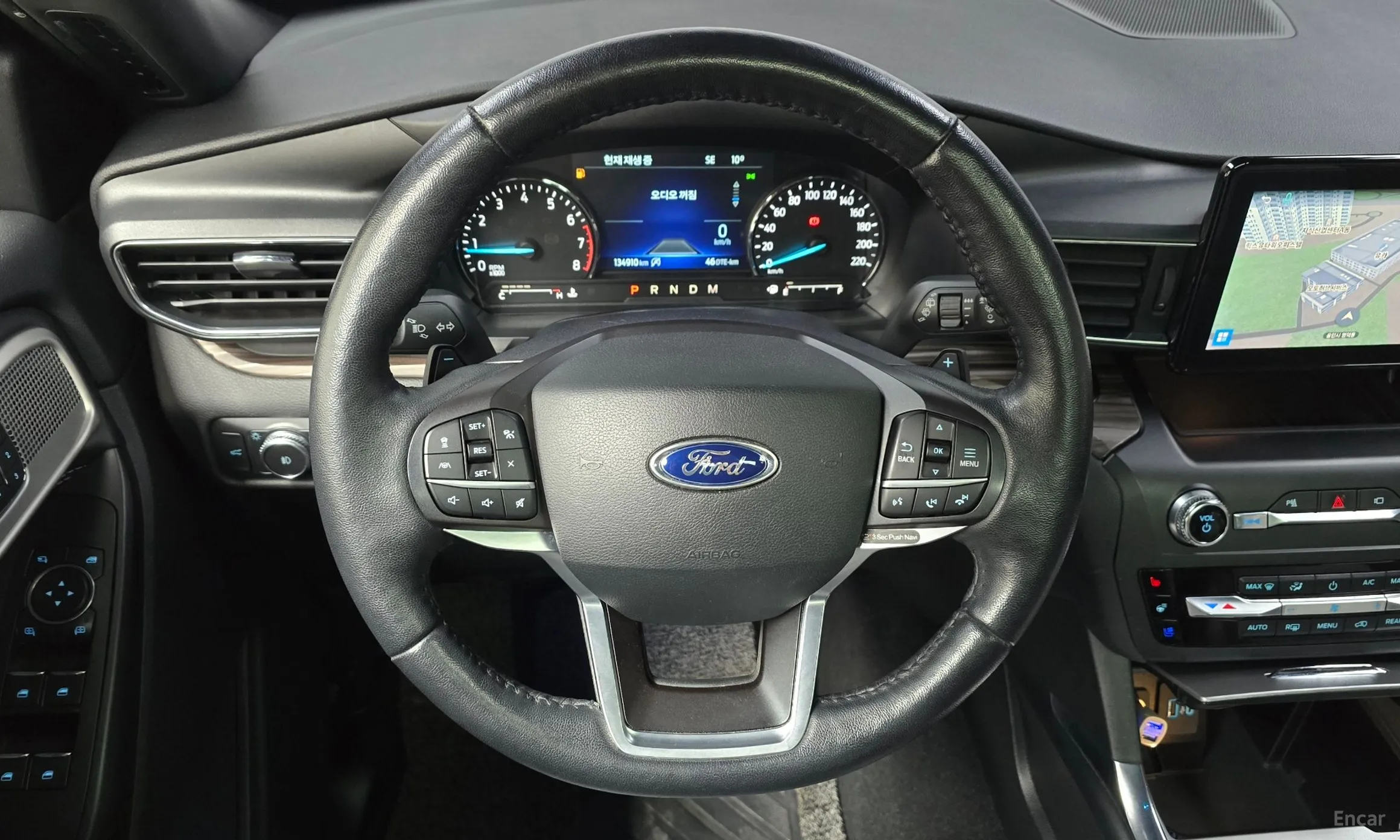 Ford Explorer 6th Generation превью 13