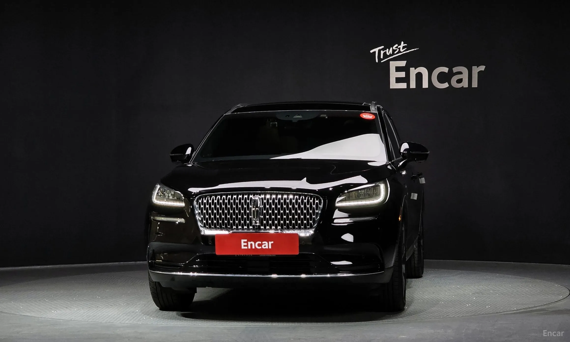 Lincoln Corsair превью 3