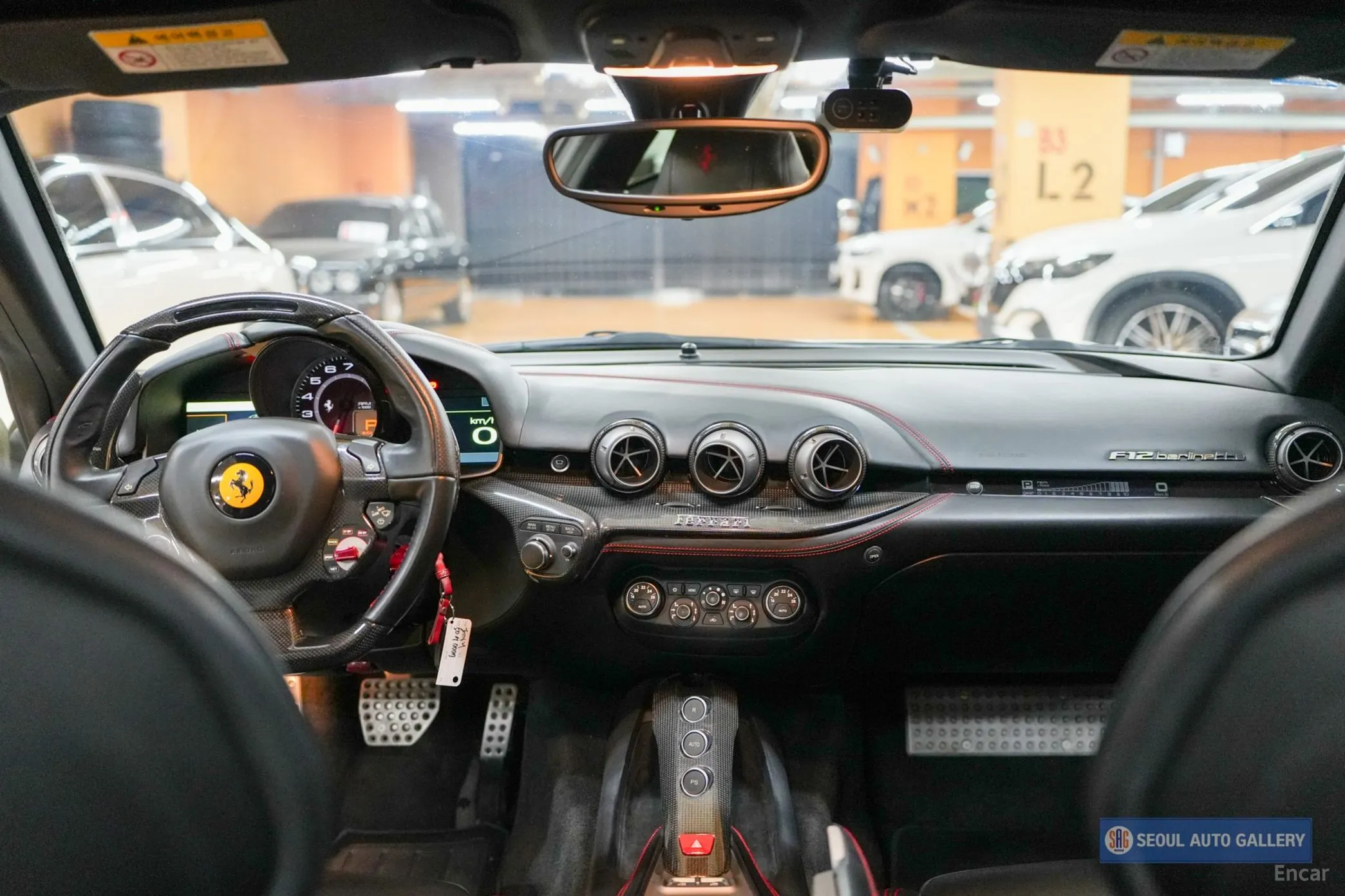 Ferrari F12 Berlinetta превью 10