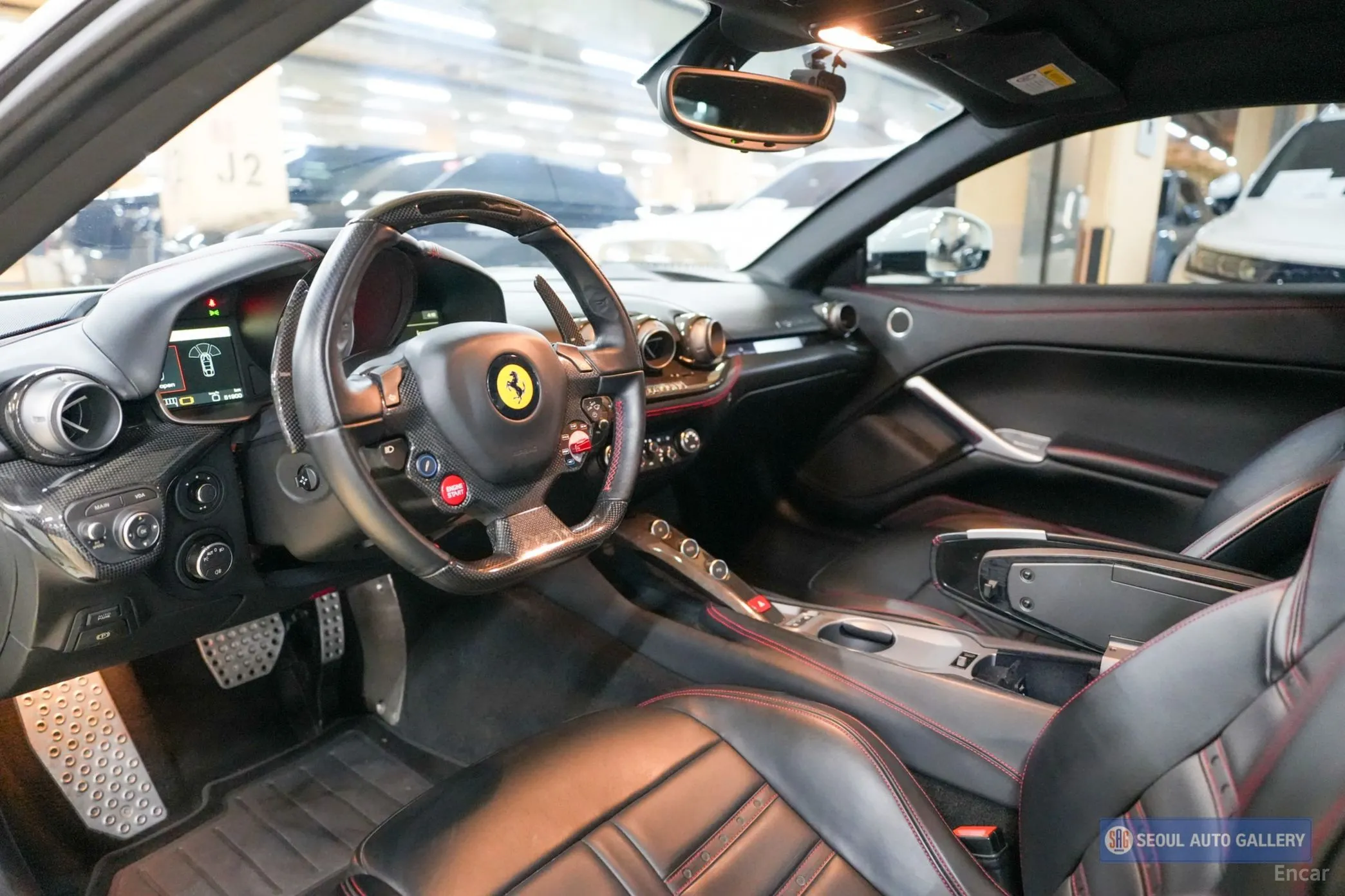 Ferrari F12 Berlinetta превью 11