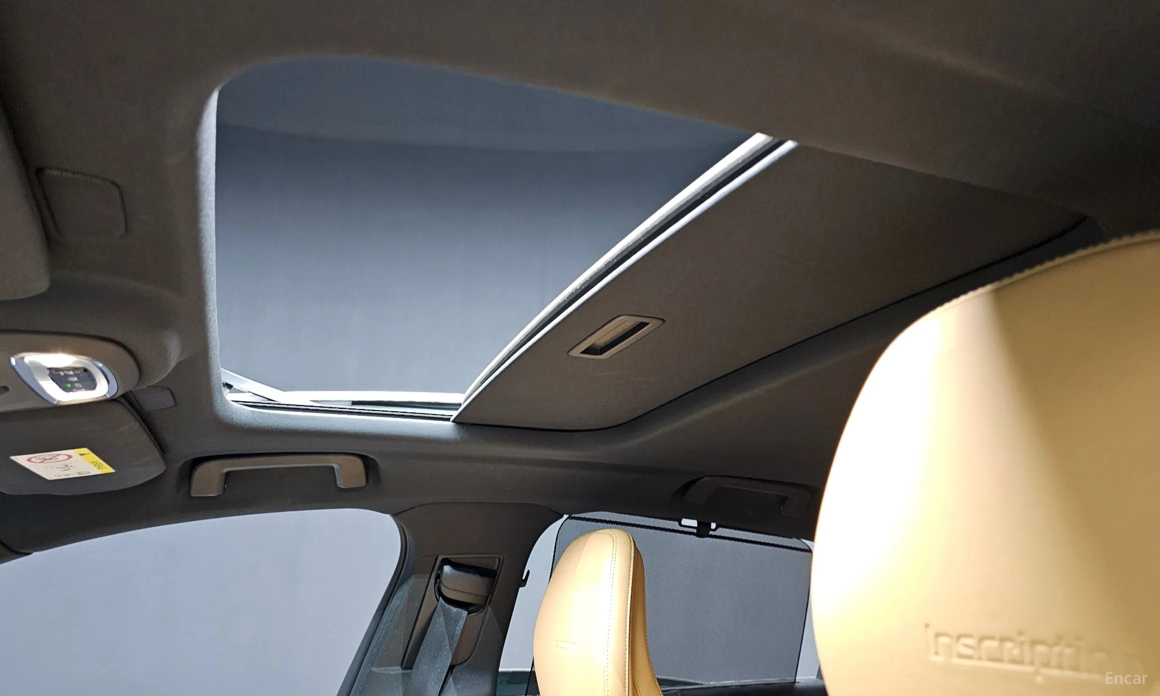 Volvo S90 превью 19