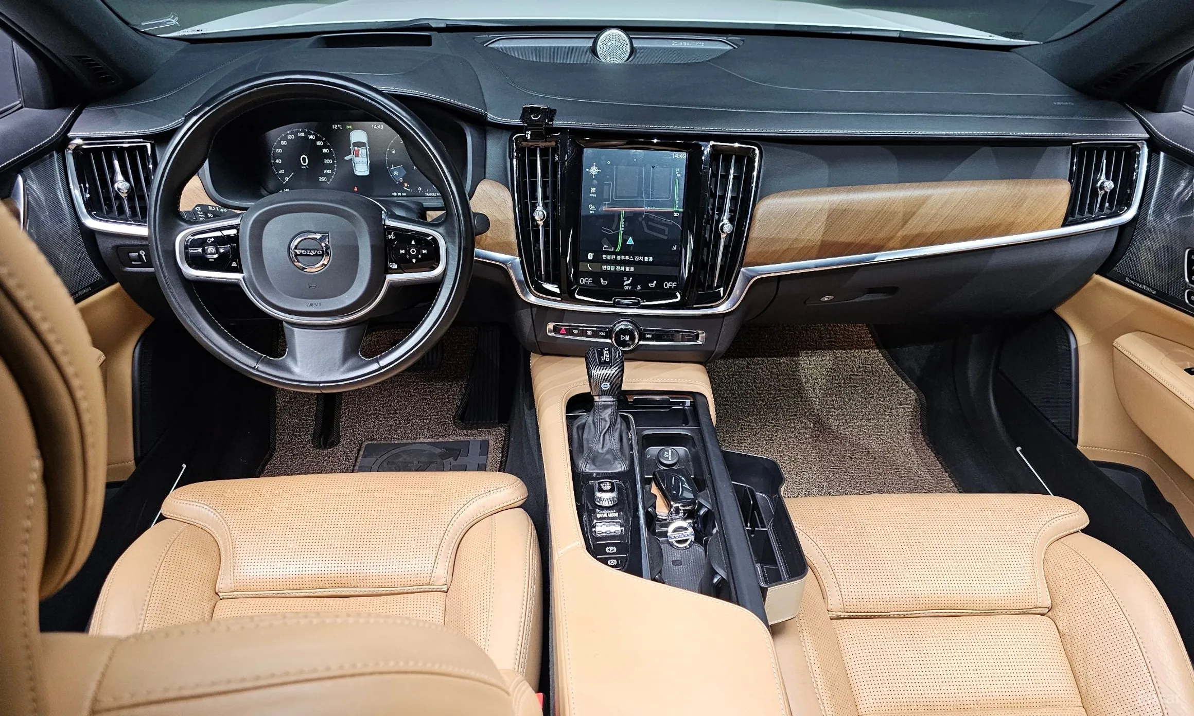 Volvo S90 превью 7