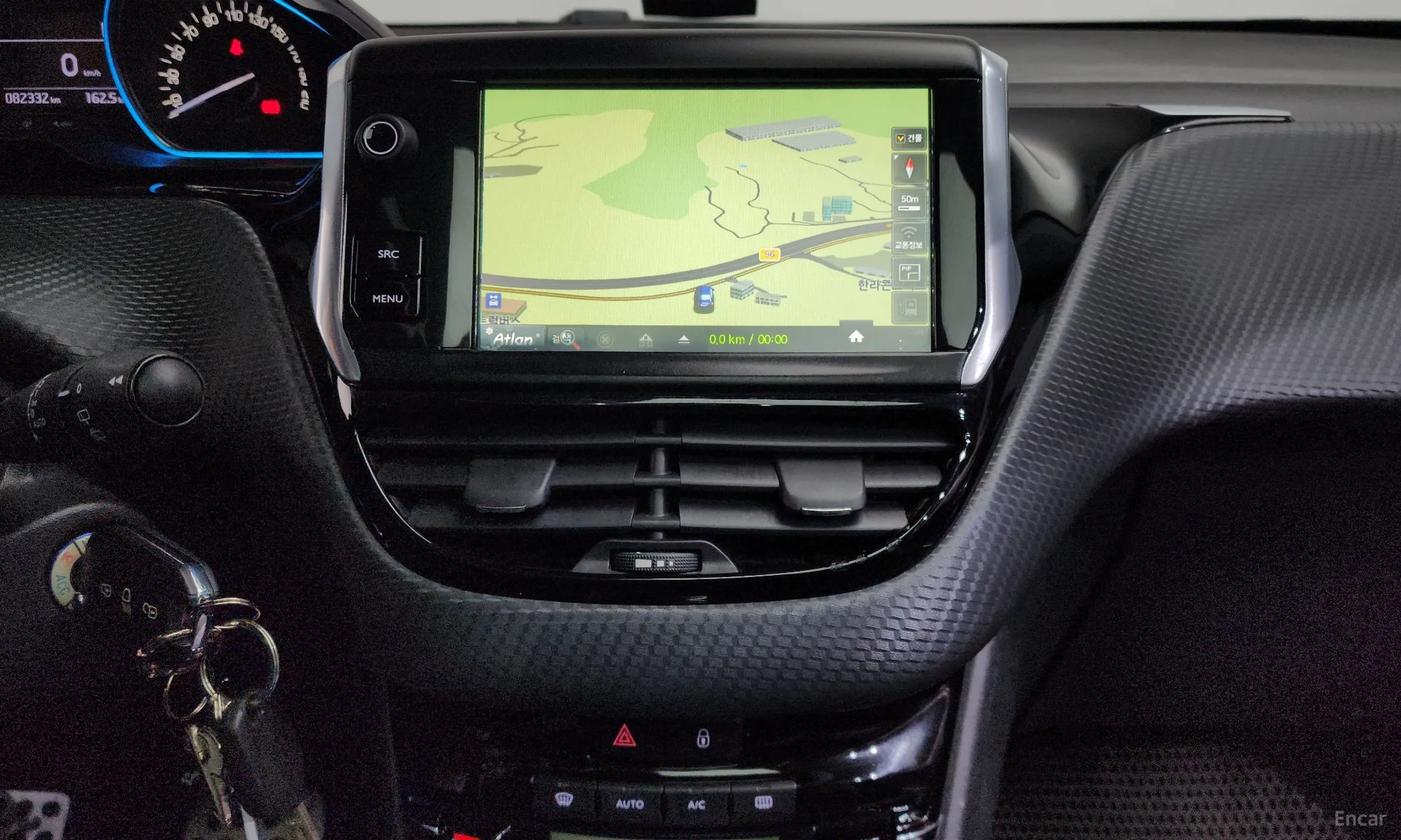 Peugeot 2008. превью 17