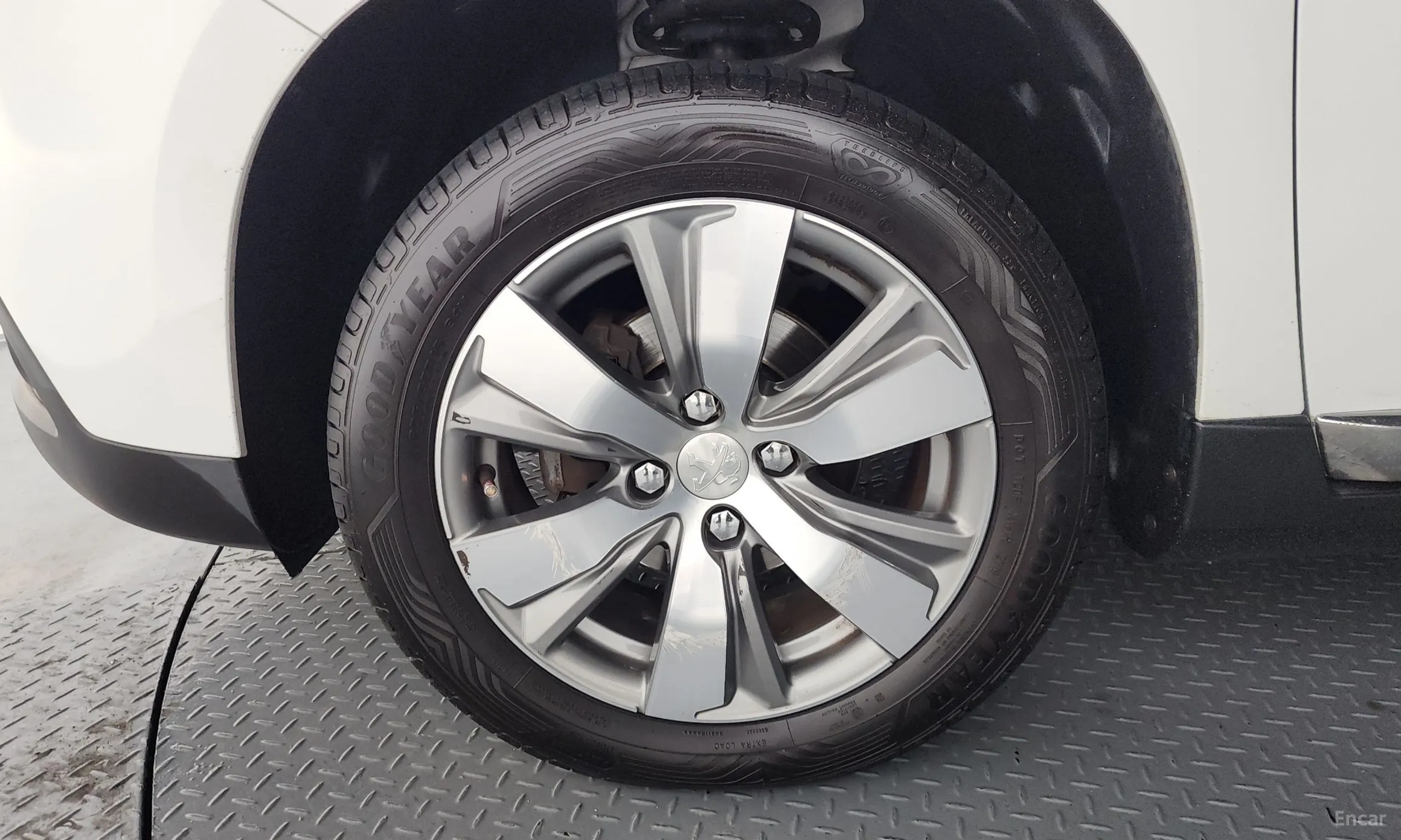 Peugeot 2008. превью 5