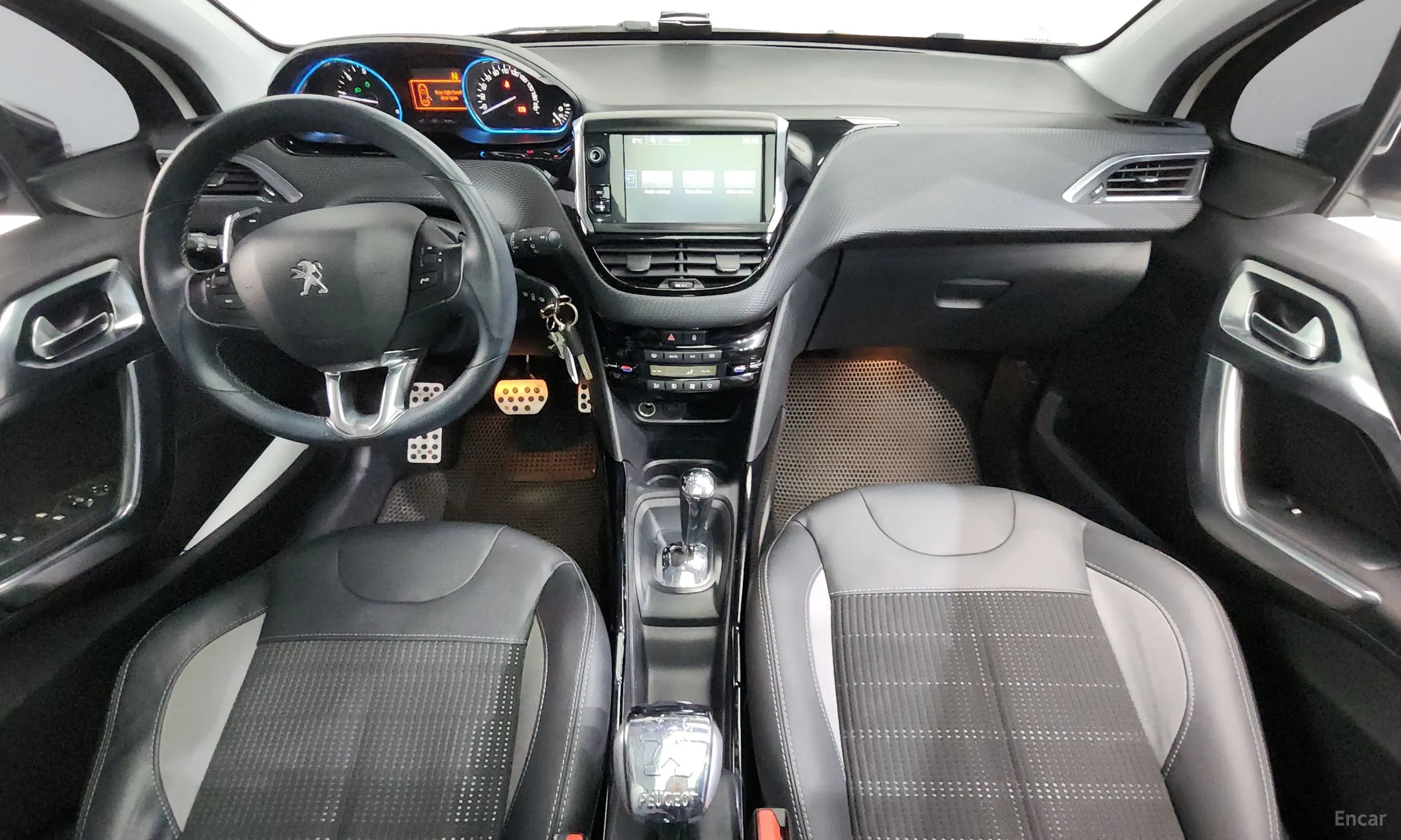 Peugeot 2008. превью 7