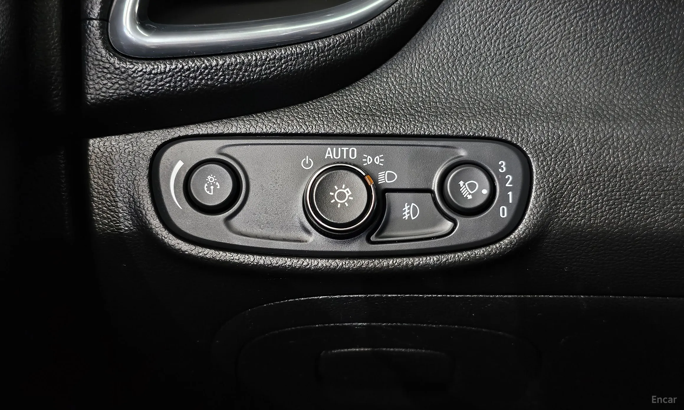 Chevrolet (GM Daewoo) Trax превью 13