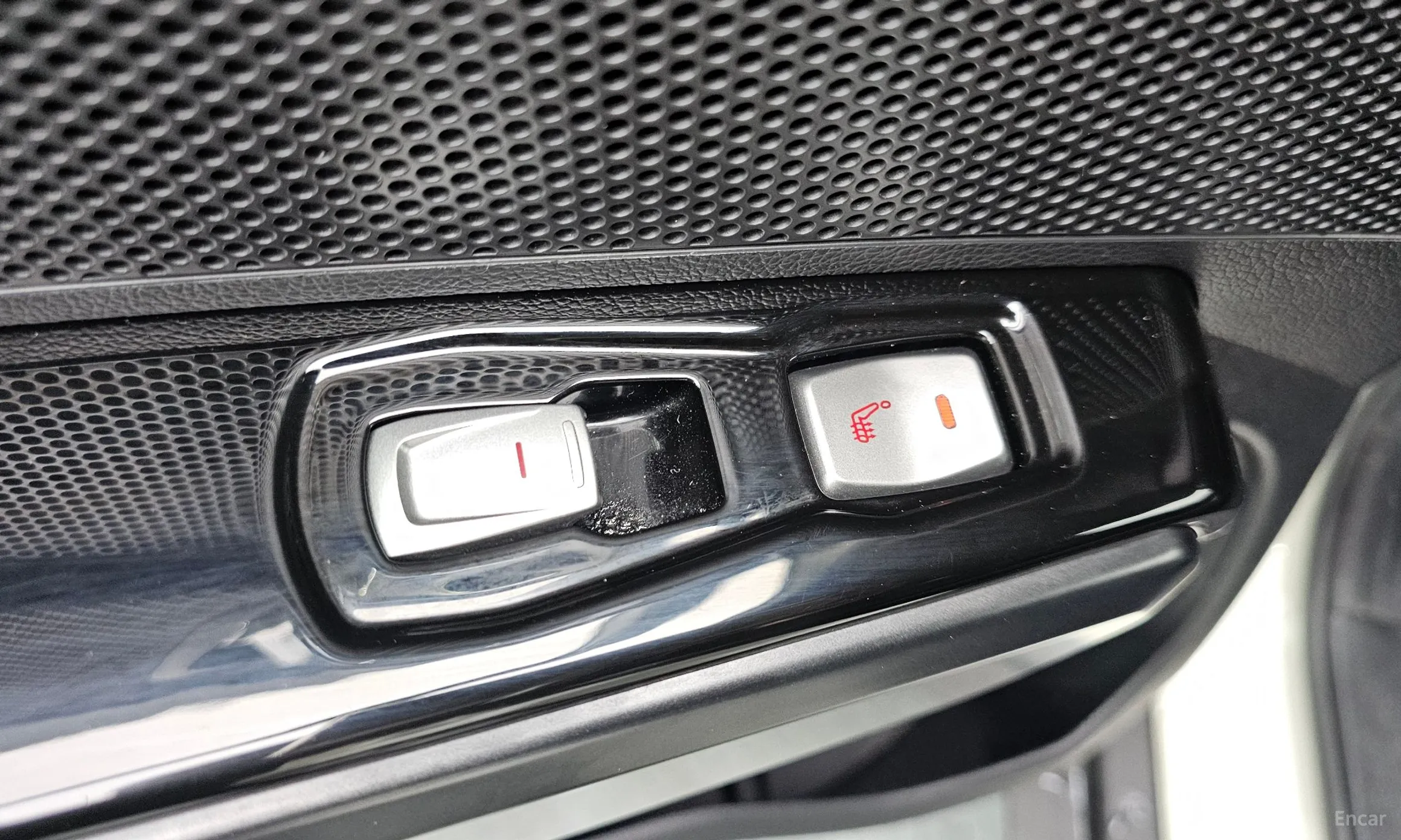KG Mobility (SsangYong) Tivoli Air превью 19