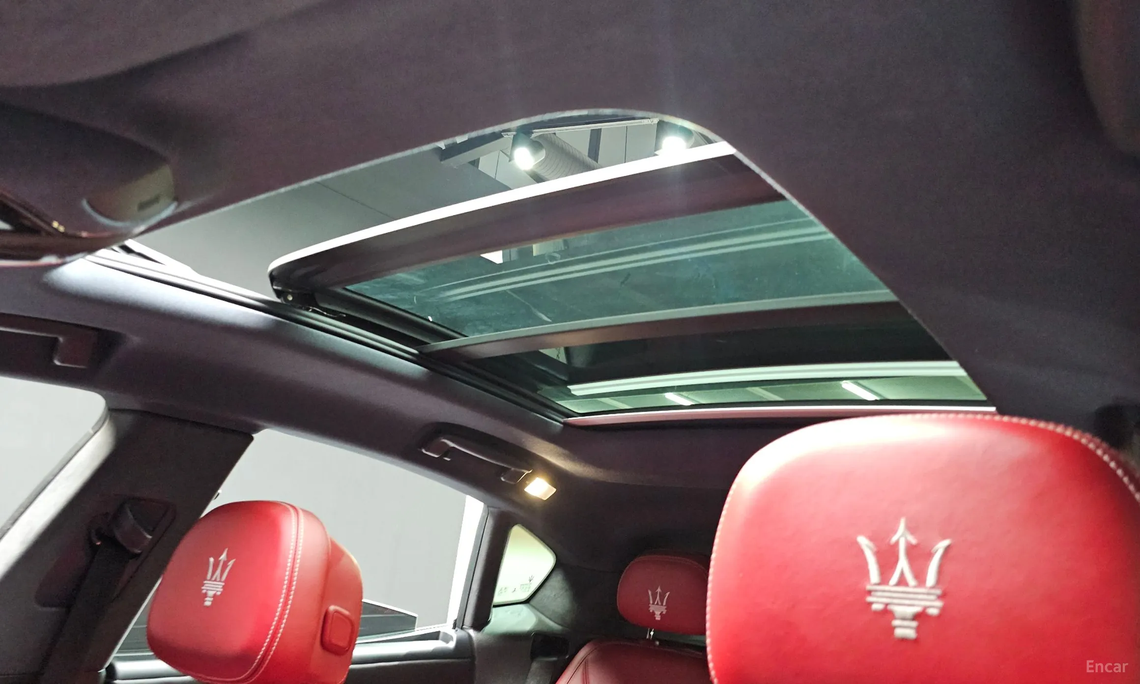 Maserati Levante превью 19