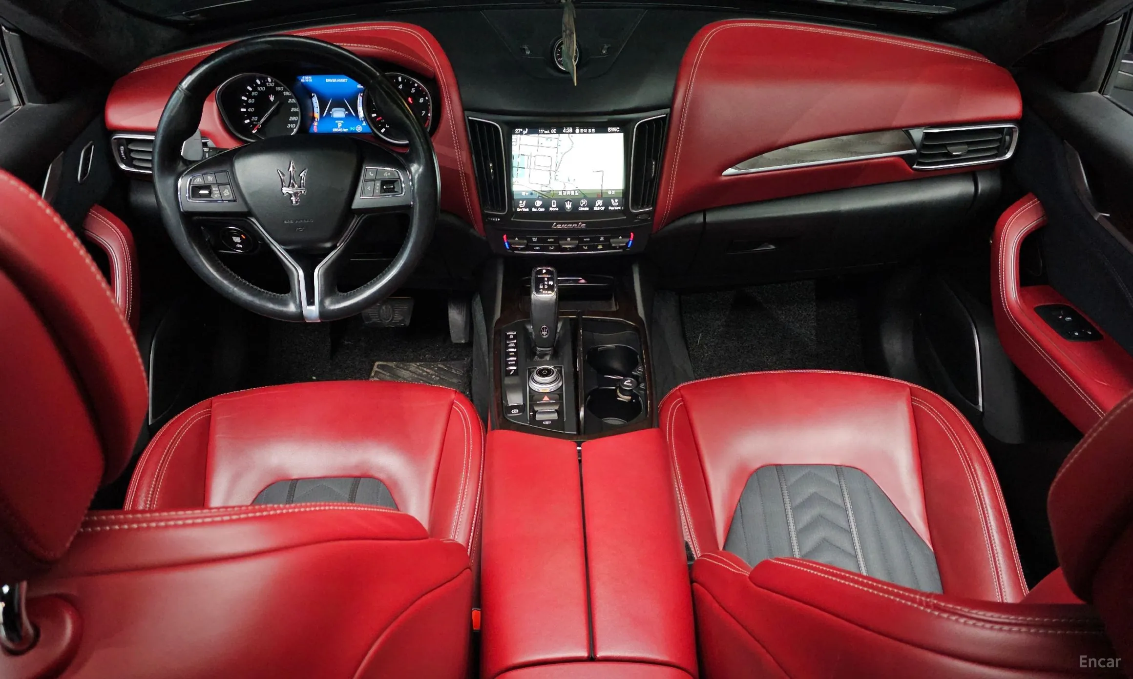 Maserati Levante превью 7