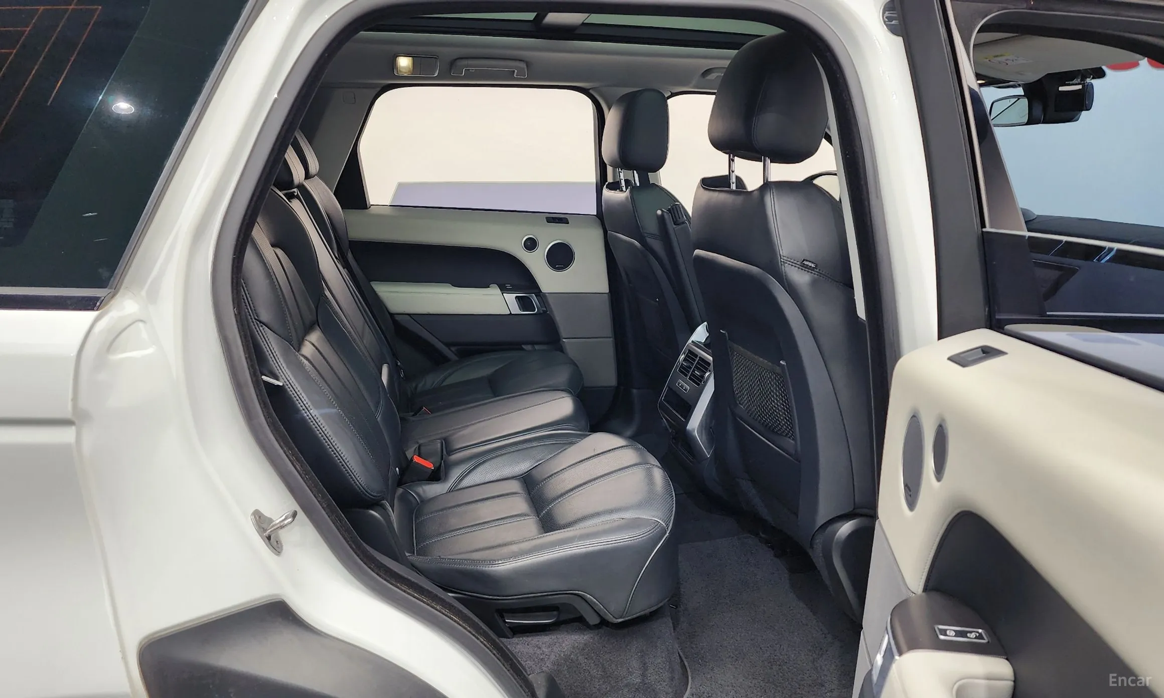 Land Rover Range Rover Sport 2nd Generation превью 12