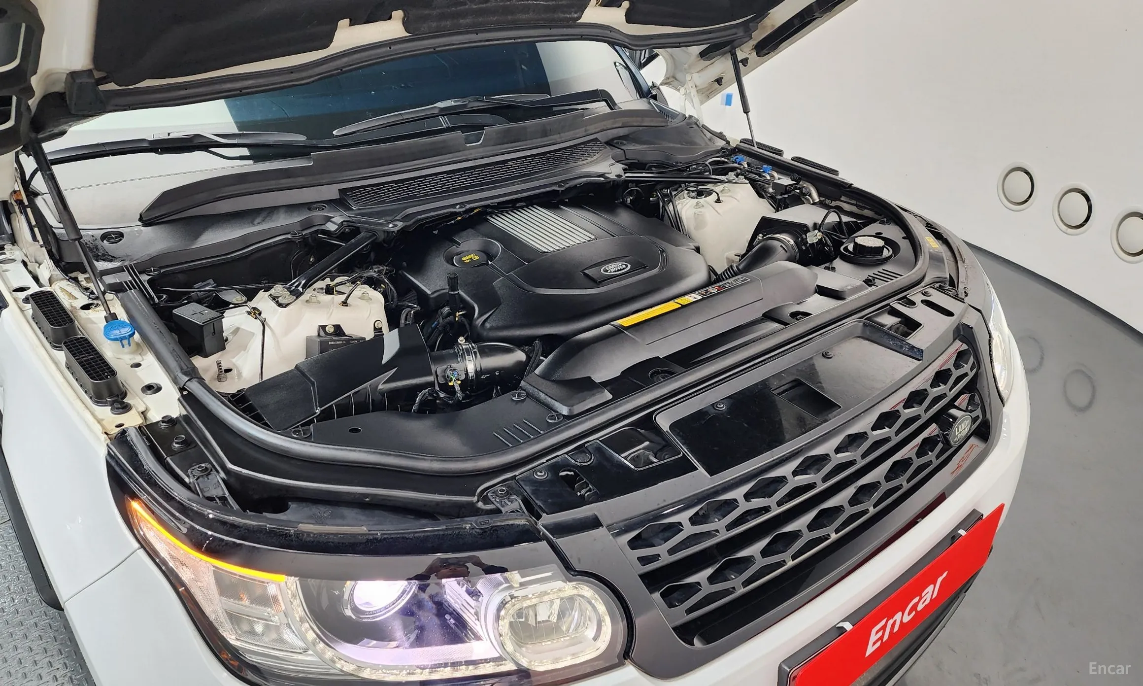 Land Rover Range Rover Sport 2nd Generation превью 6