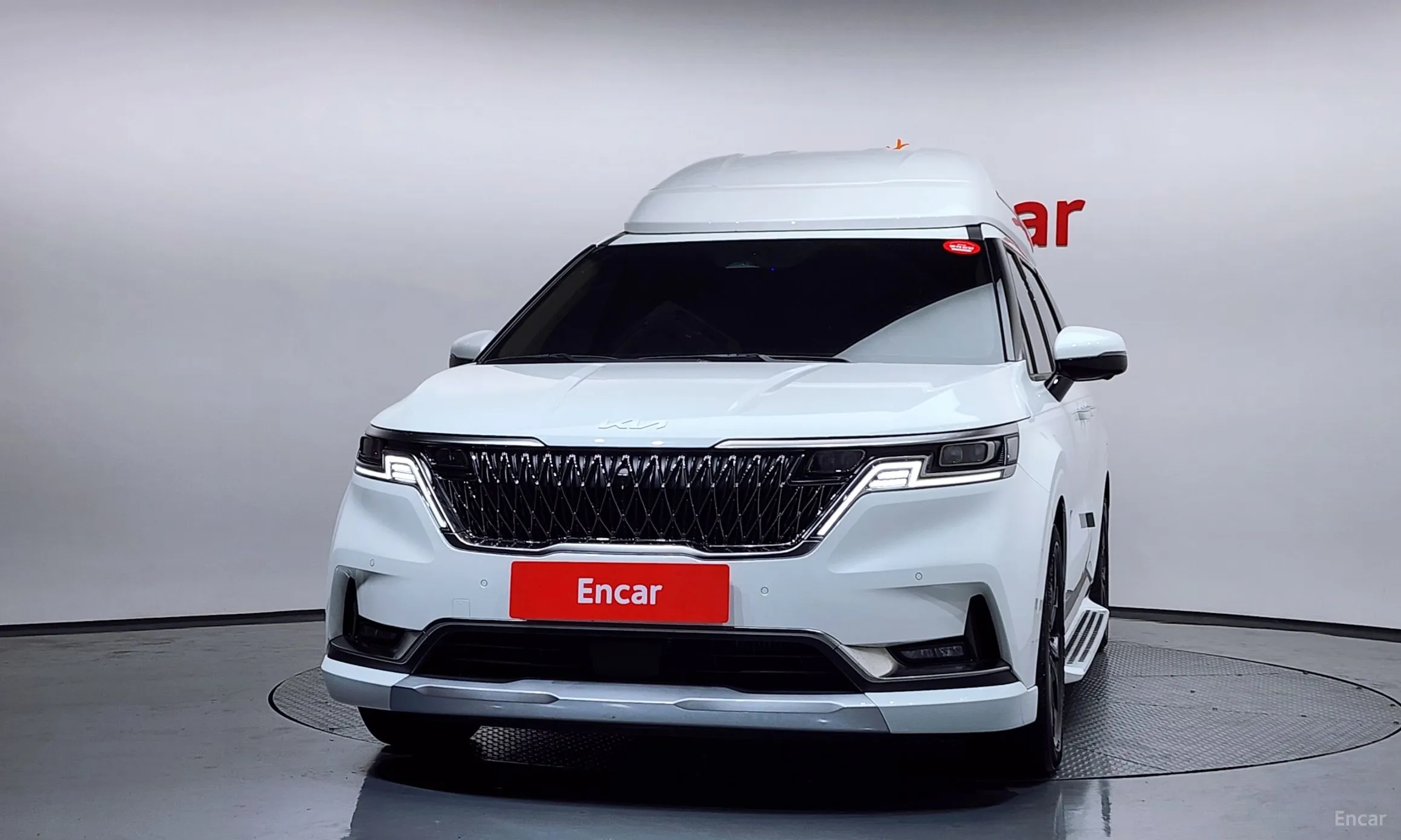 Kia Carnival Gen 4 превью 3