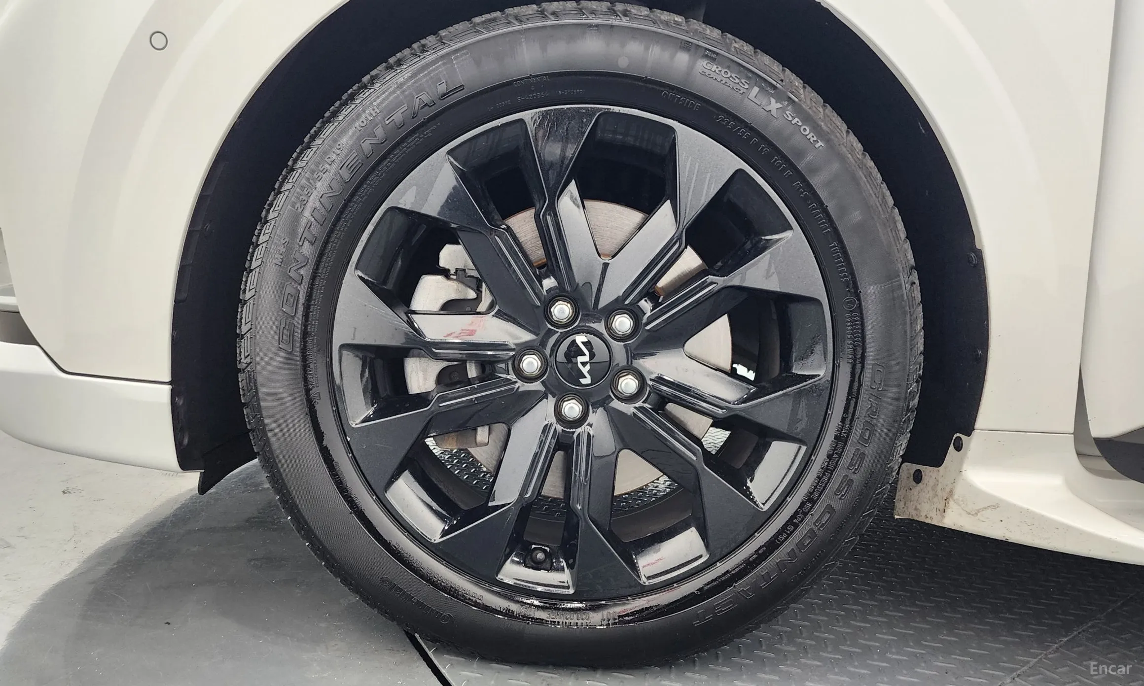 Kia Carnival Gen 4 превью 5