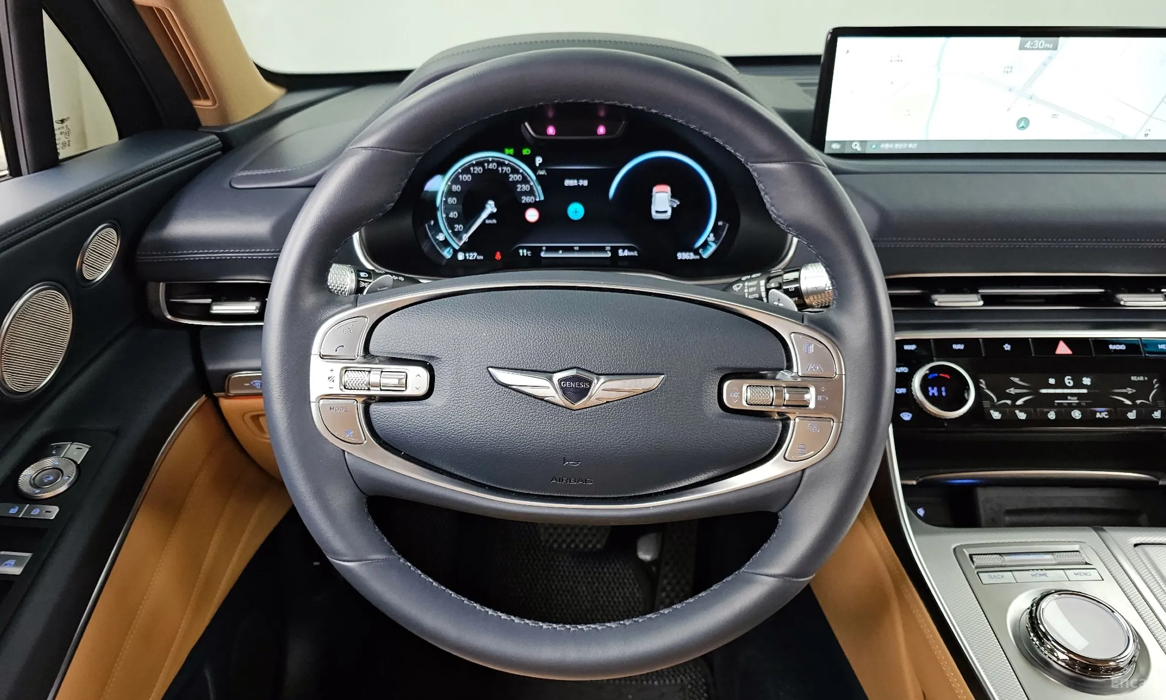 Genesis GV80 превью 13