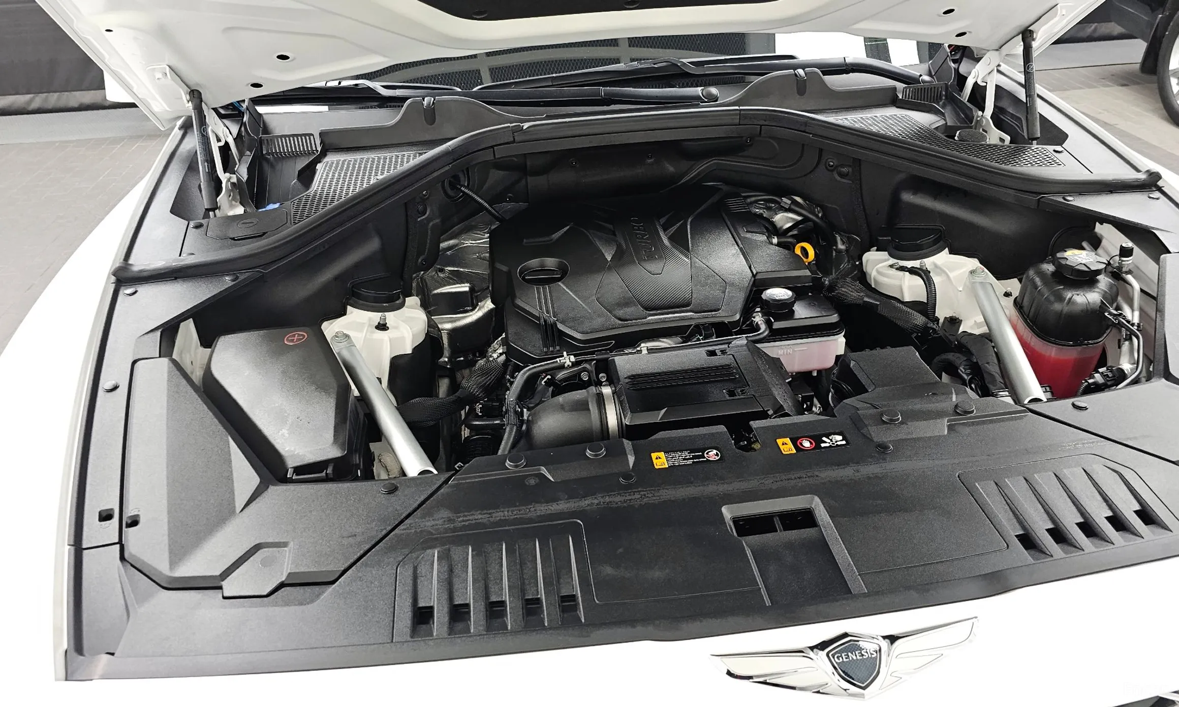 Genesis GV80 превью 6
