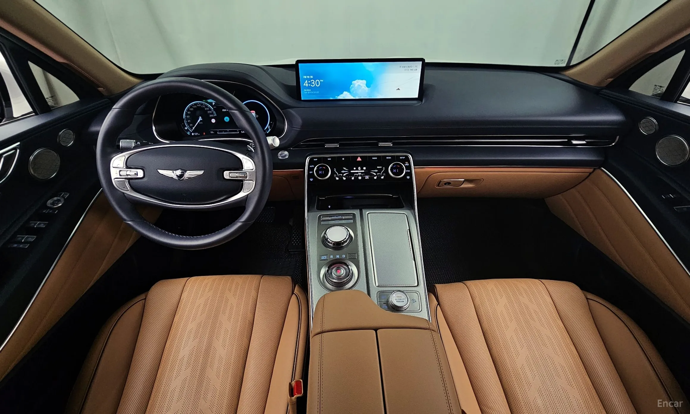 Genesis GV80 превью 7