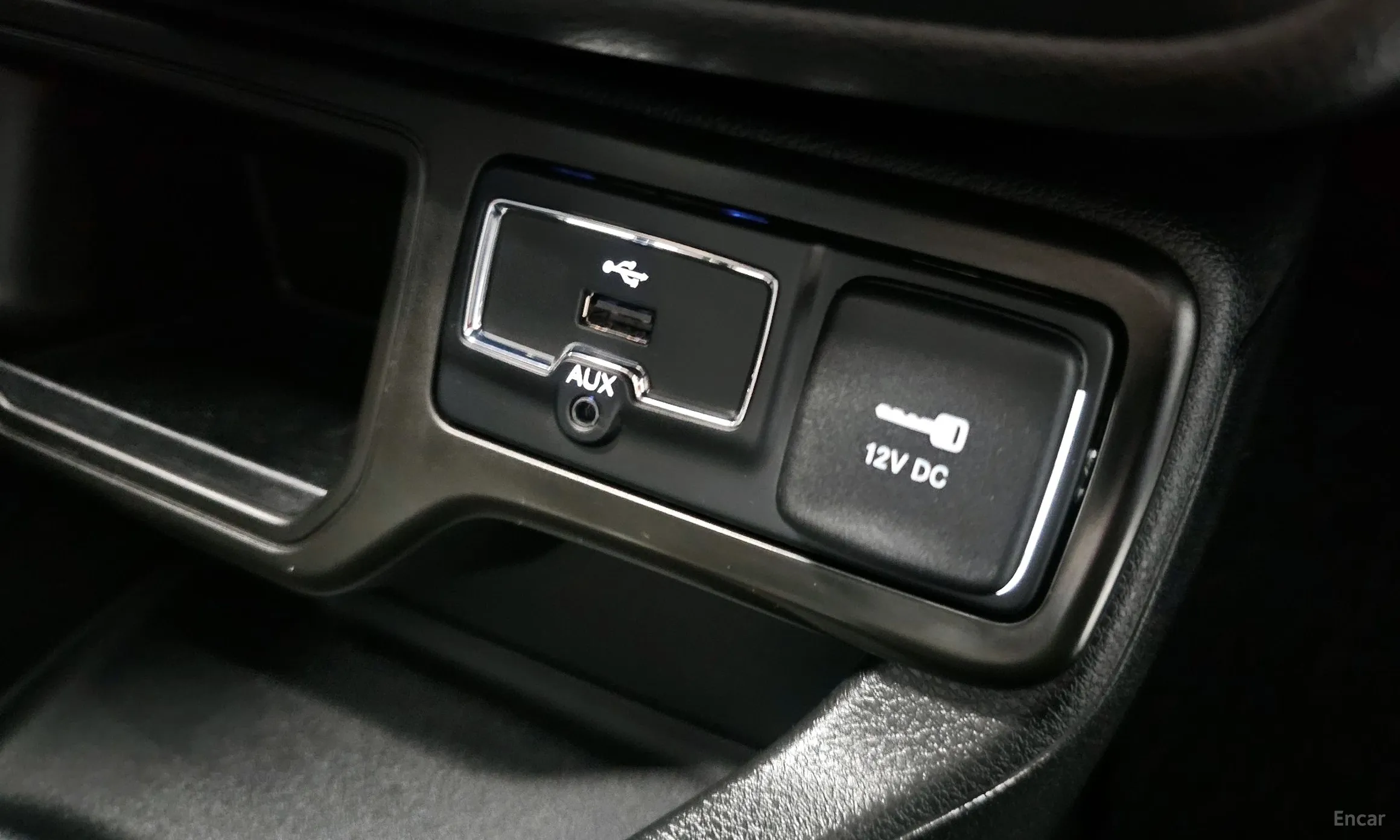 Jeep Renegade превью 19