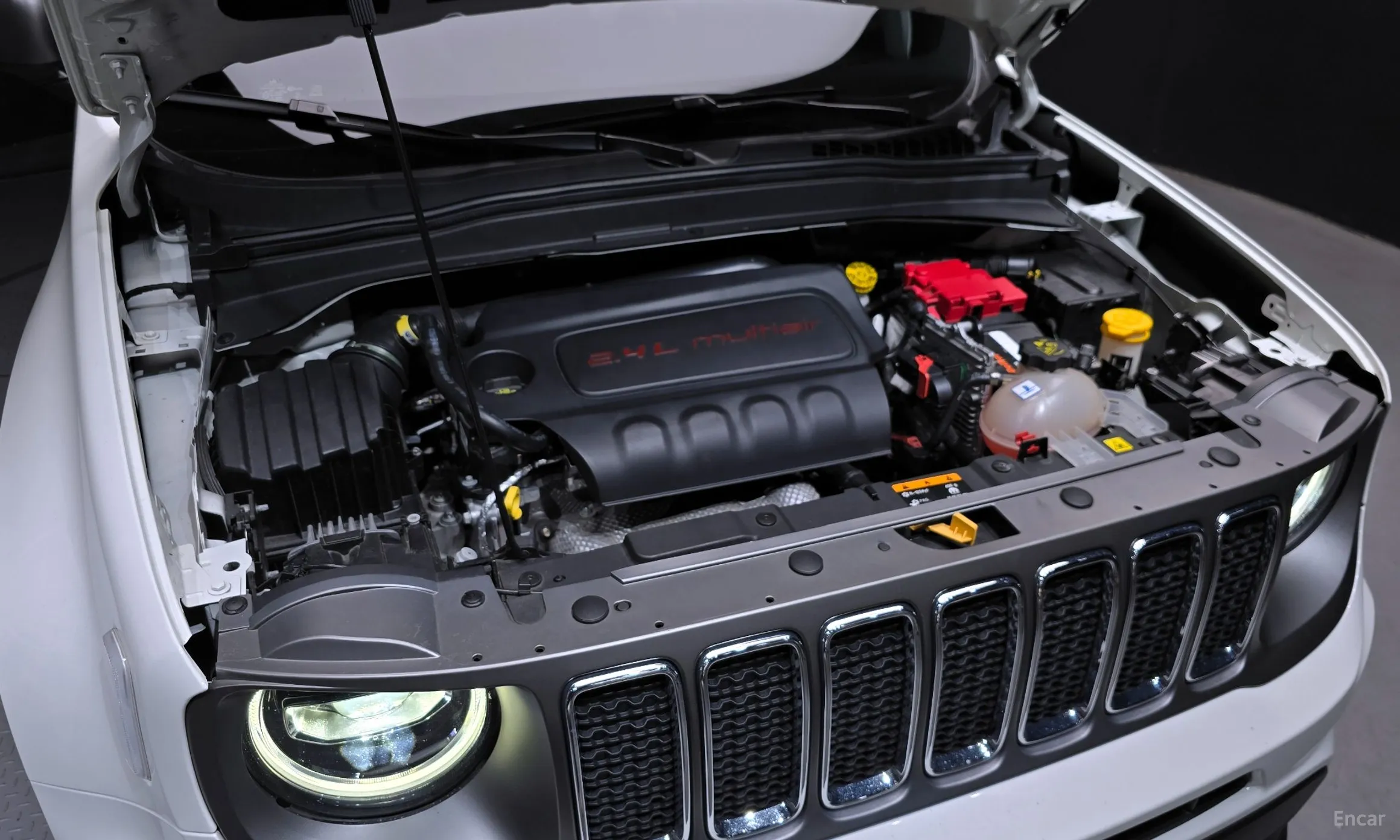 Jeep Renegade превью 6