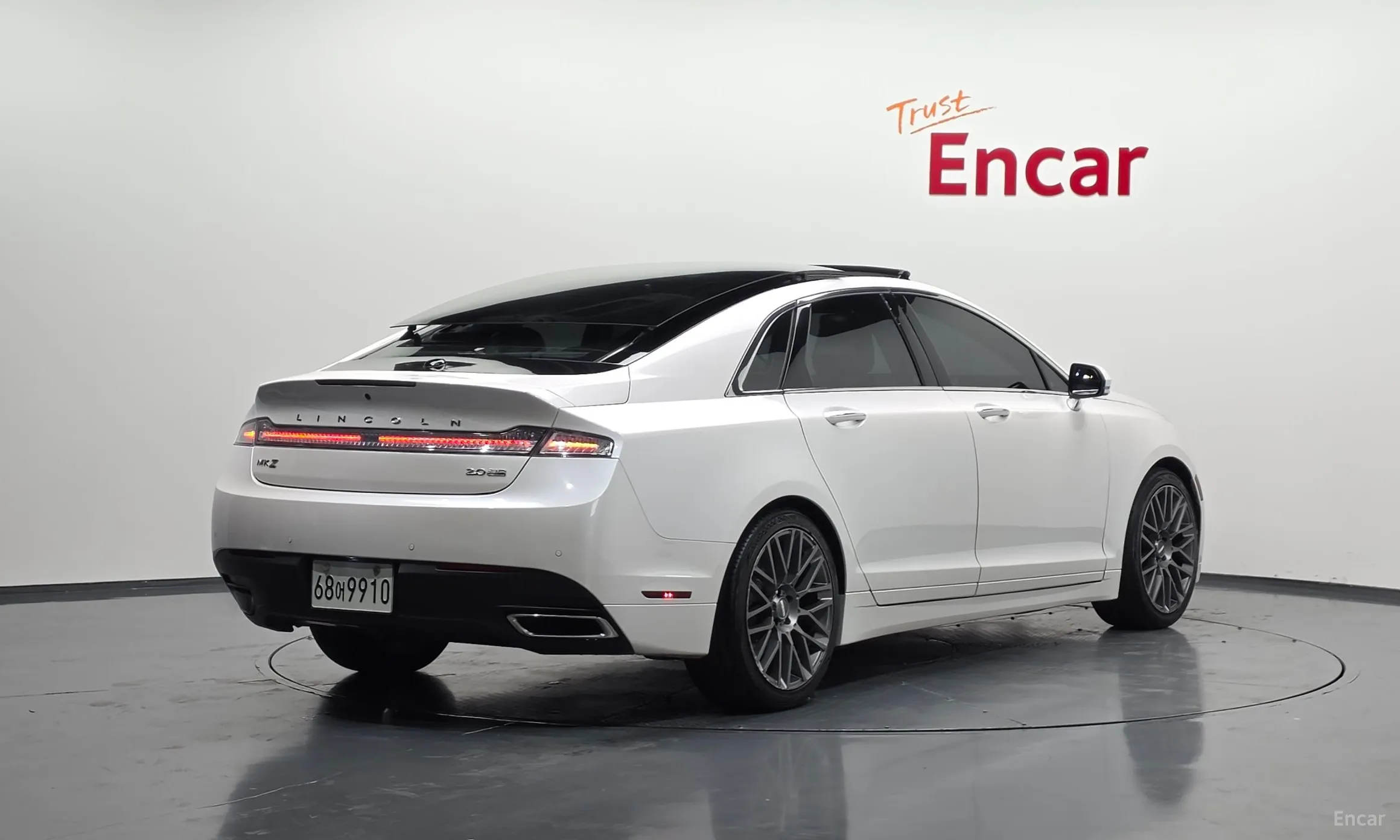 Lincoln New MKZ превью 2