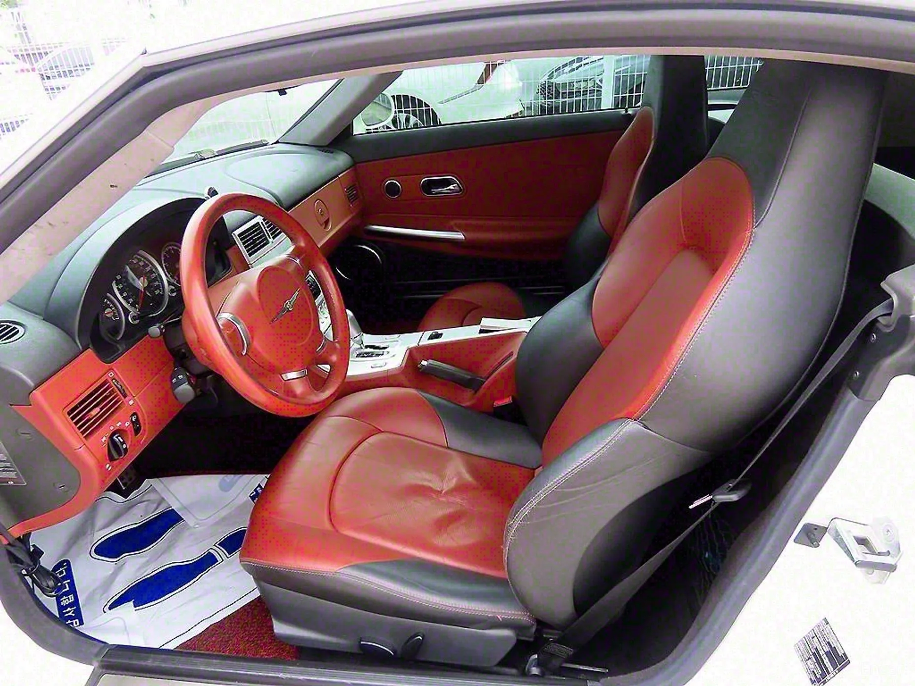 Chrysler Crossfire превью 5