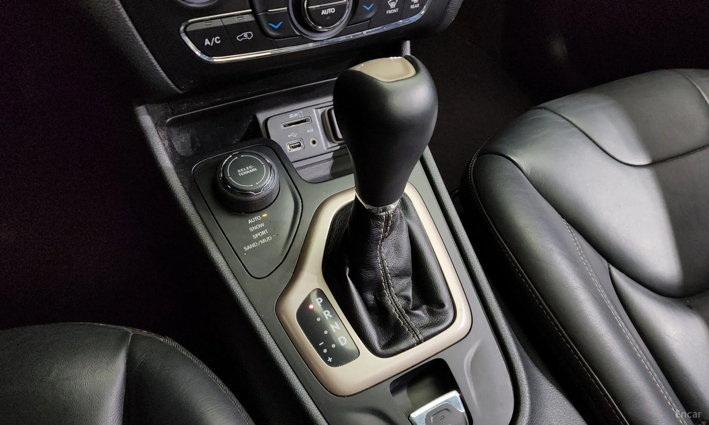 Jeep Cherokee (KL) превью 9