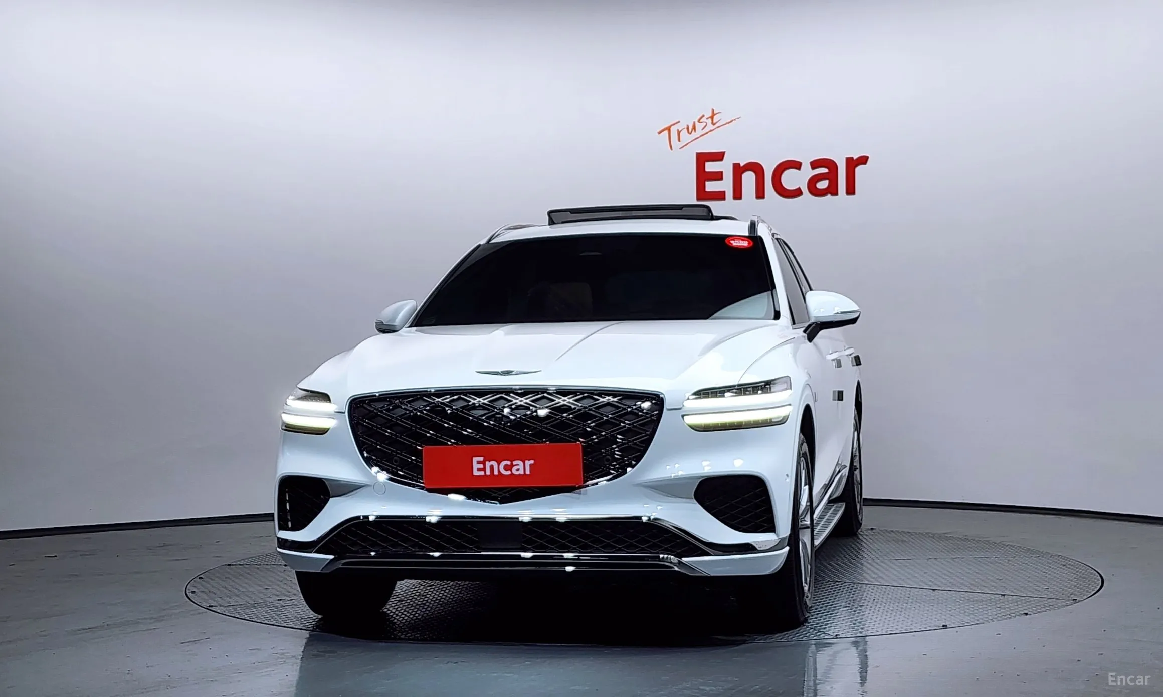 Genesis GV70 превью 3