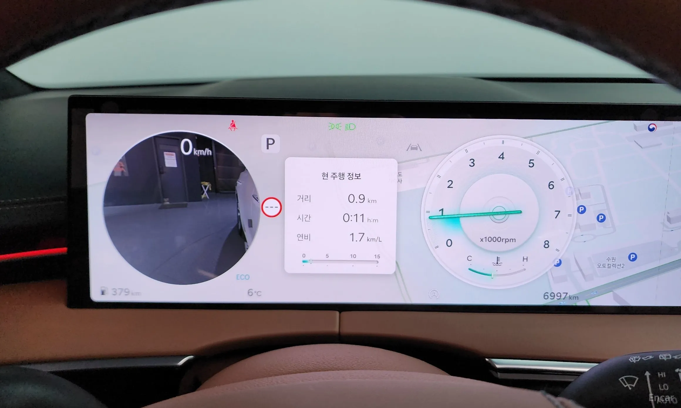 Genesis GV70 превью 8