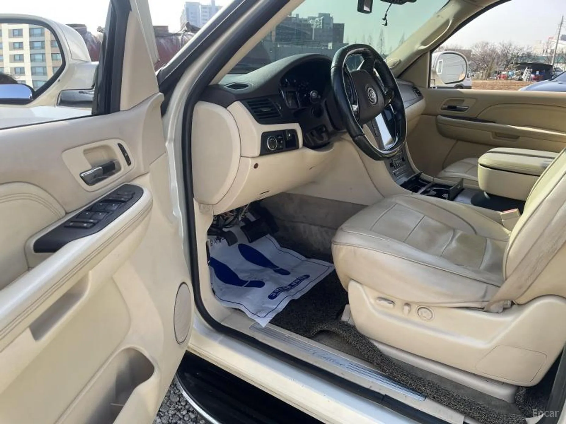 Cadillac Escalade превью 9