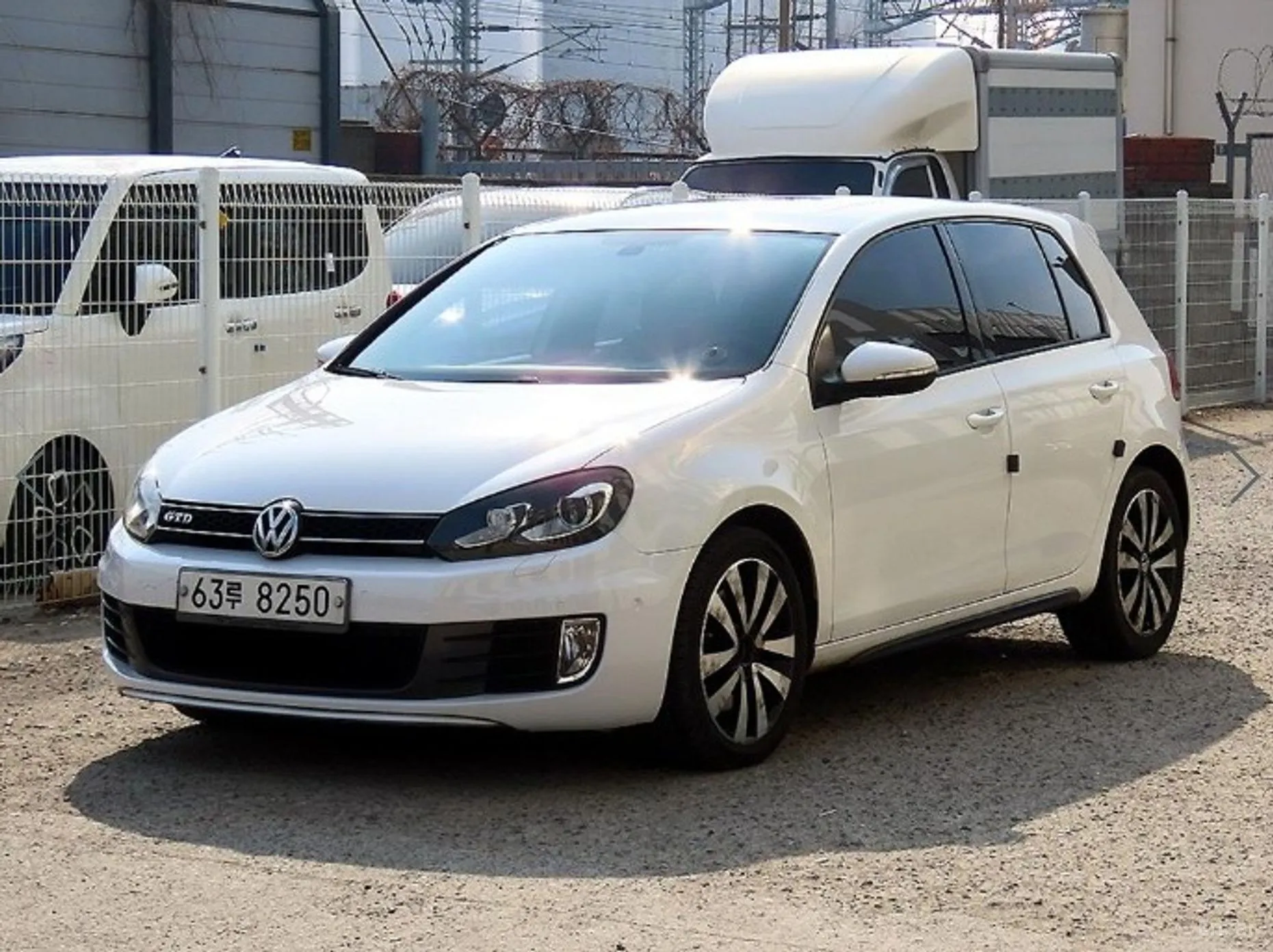 Volkswagen Golf 6th Generation превью 2