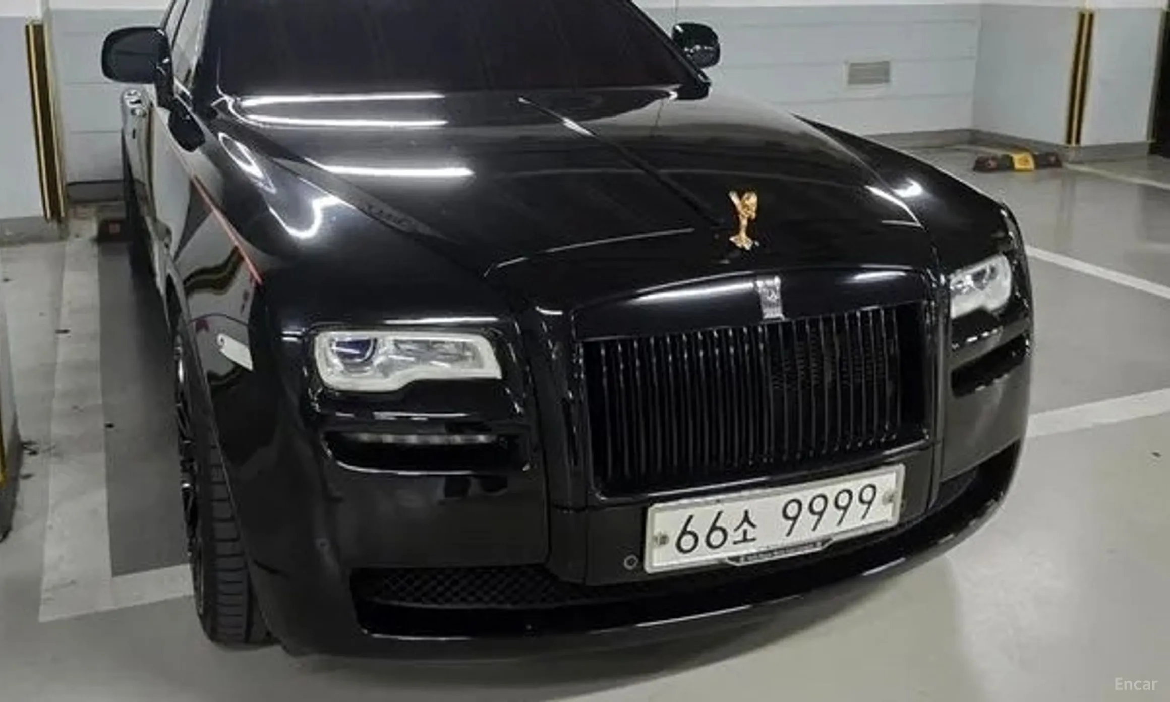Rolls-Royce Ghost превью 4